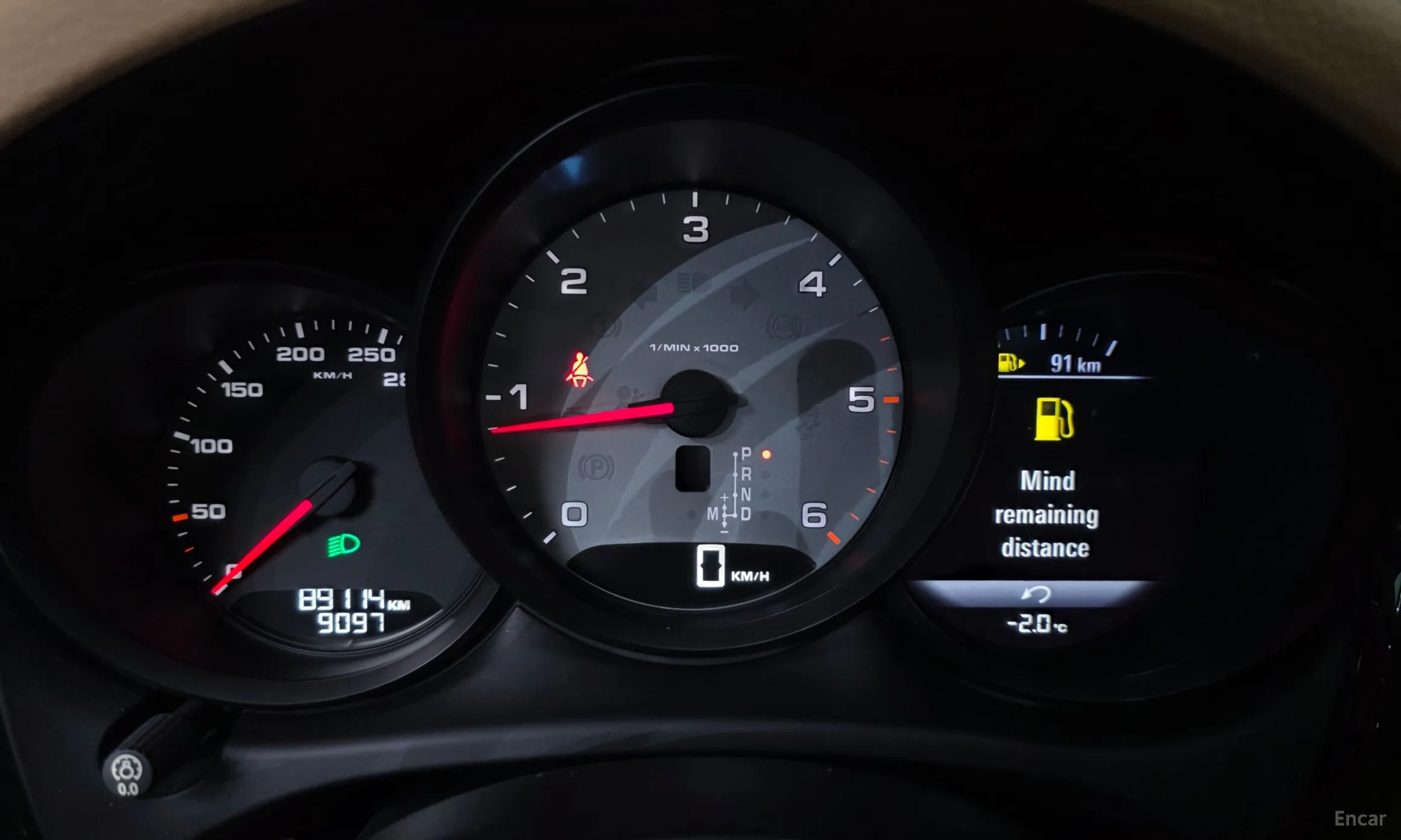Porsche Macan превью 8