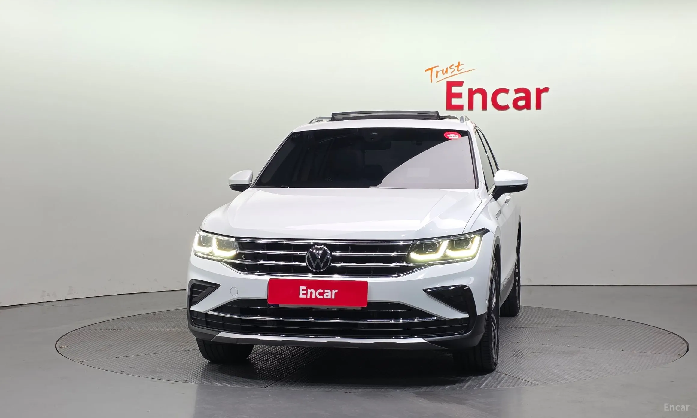 Volkswagen Tiguan 2nd Generation превью 3