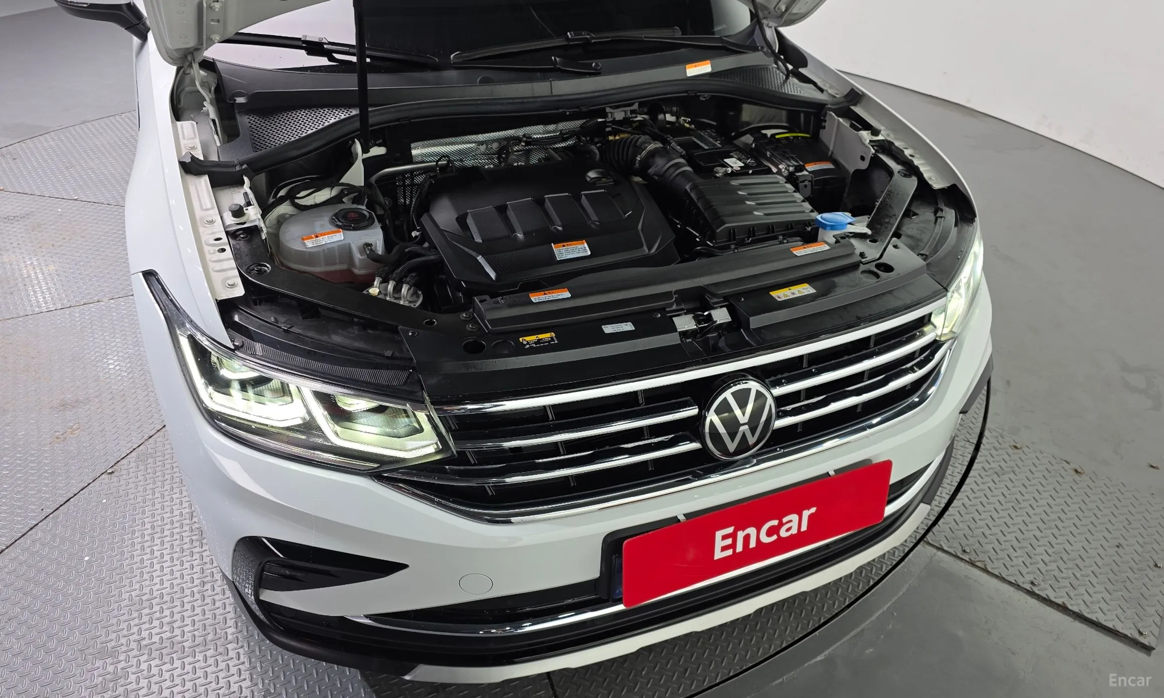 Volkswagen Tiguan 2nd Generation превью 6