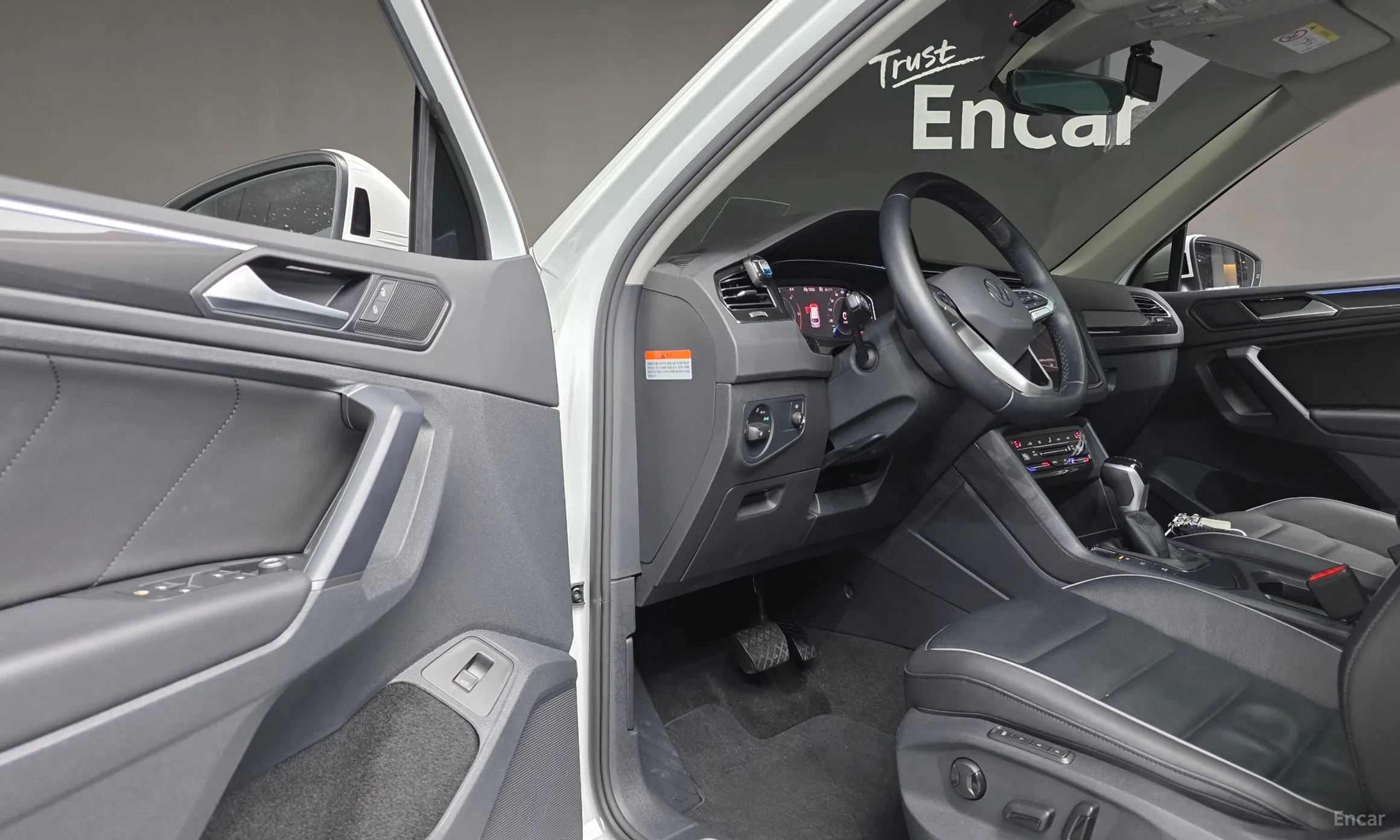 Volkswagen Tiguan 2nd Generation превью 13
