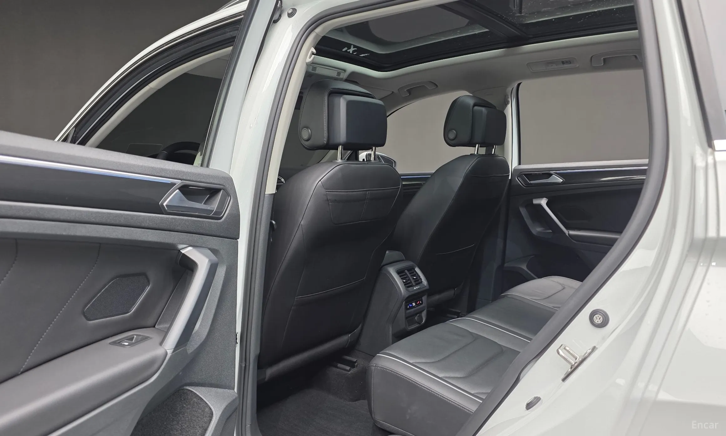 Volkswagen Tiguan 2nd Generation превью 17
