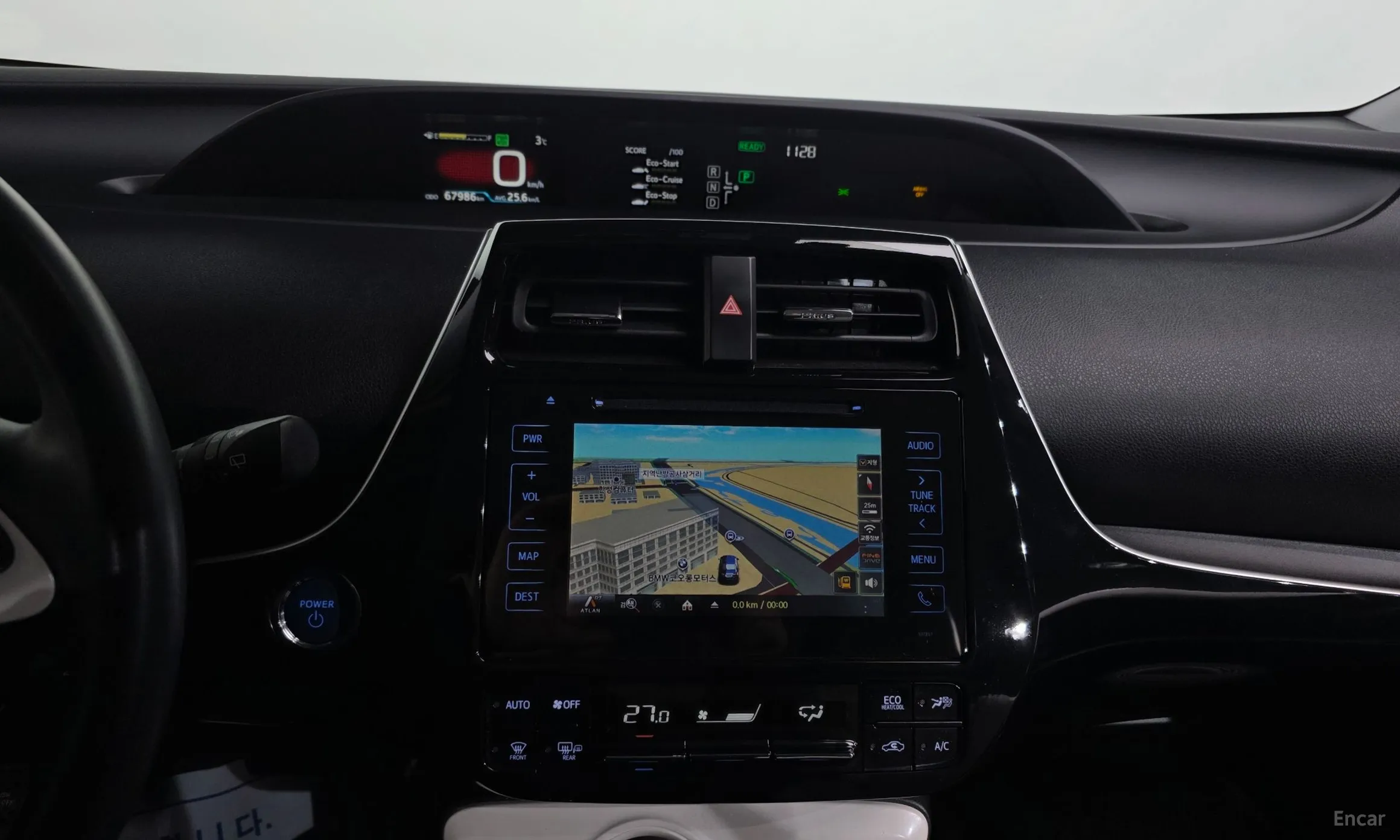 Toyota Prius 4th Generation превью 14