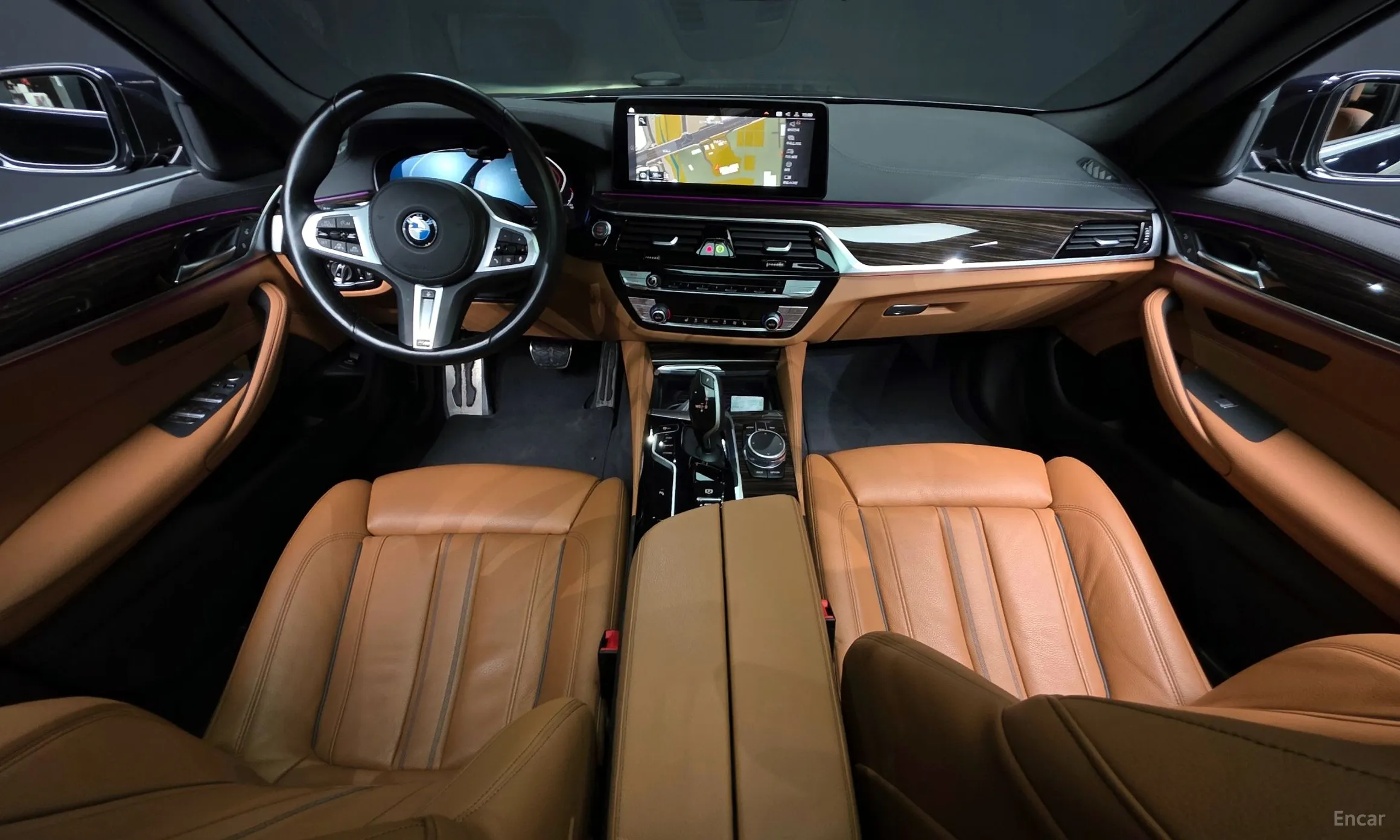 BMW 5 Series (G30) превью 7