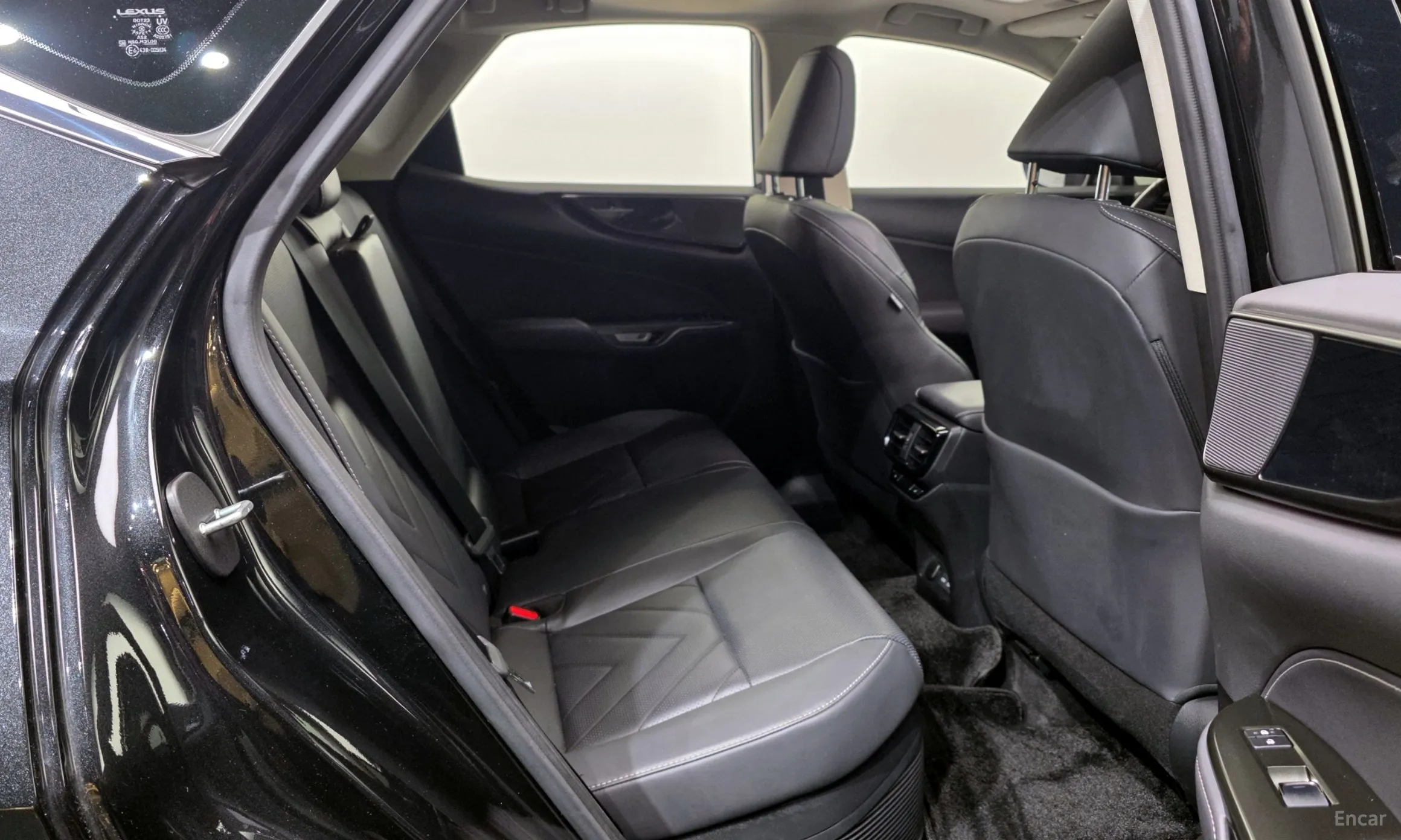 Lexus NX350h Gen 2 превью 12