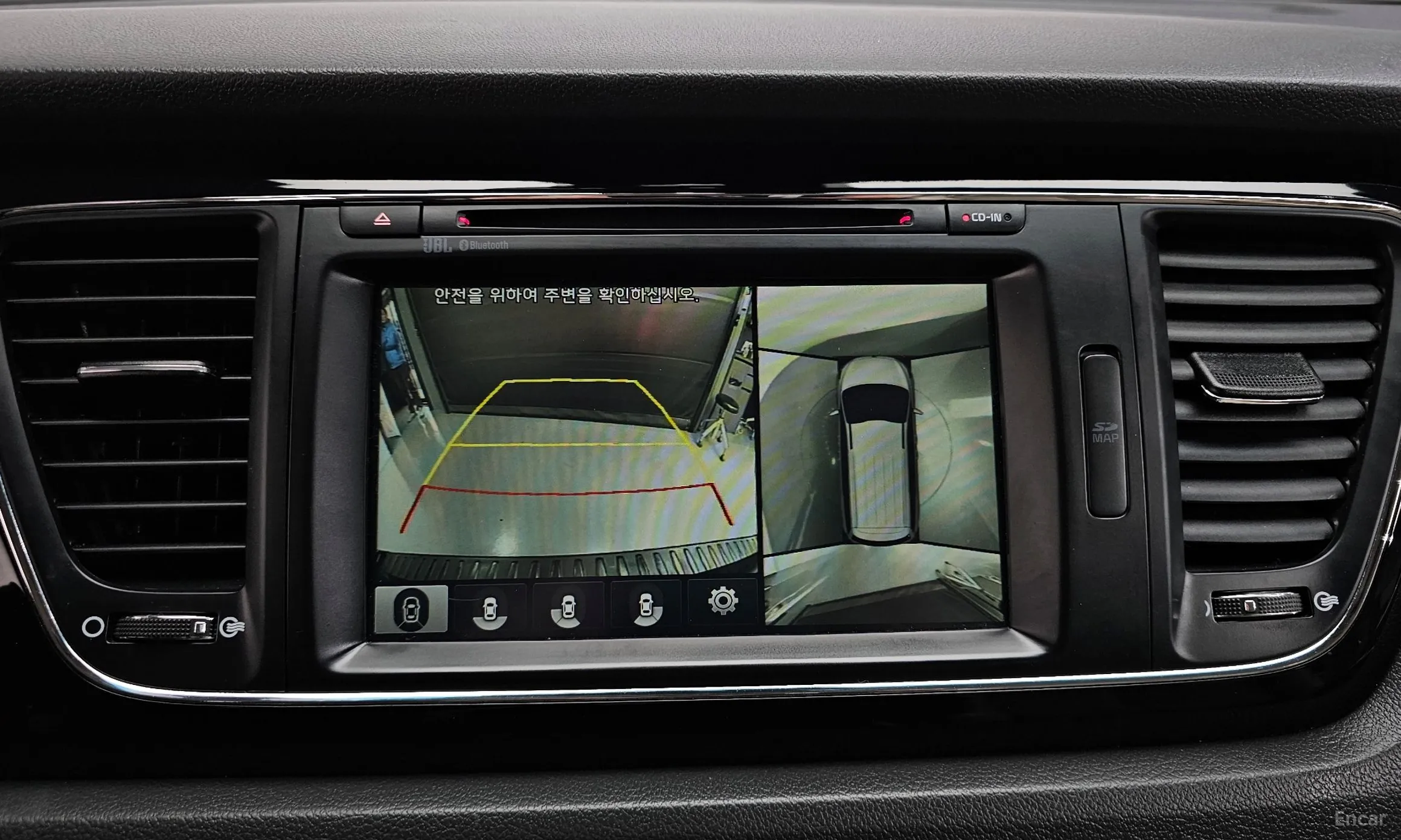 Kia Carnival превью 17