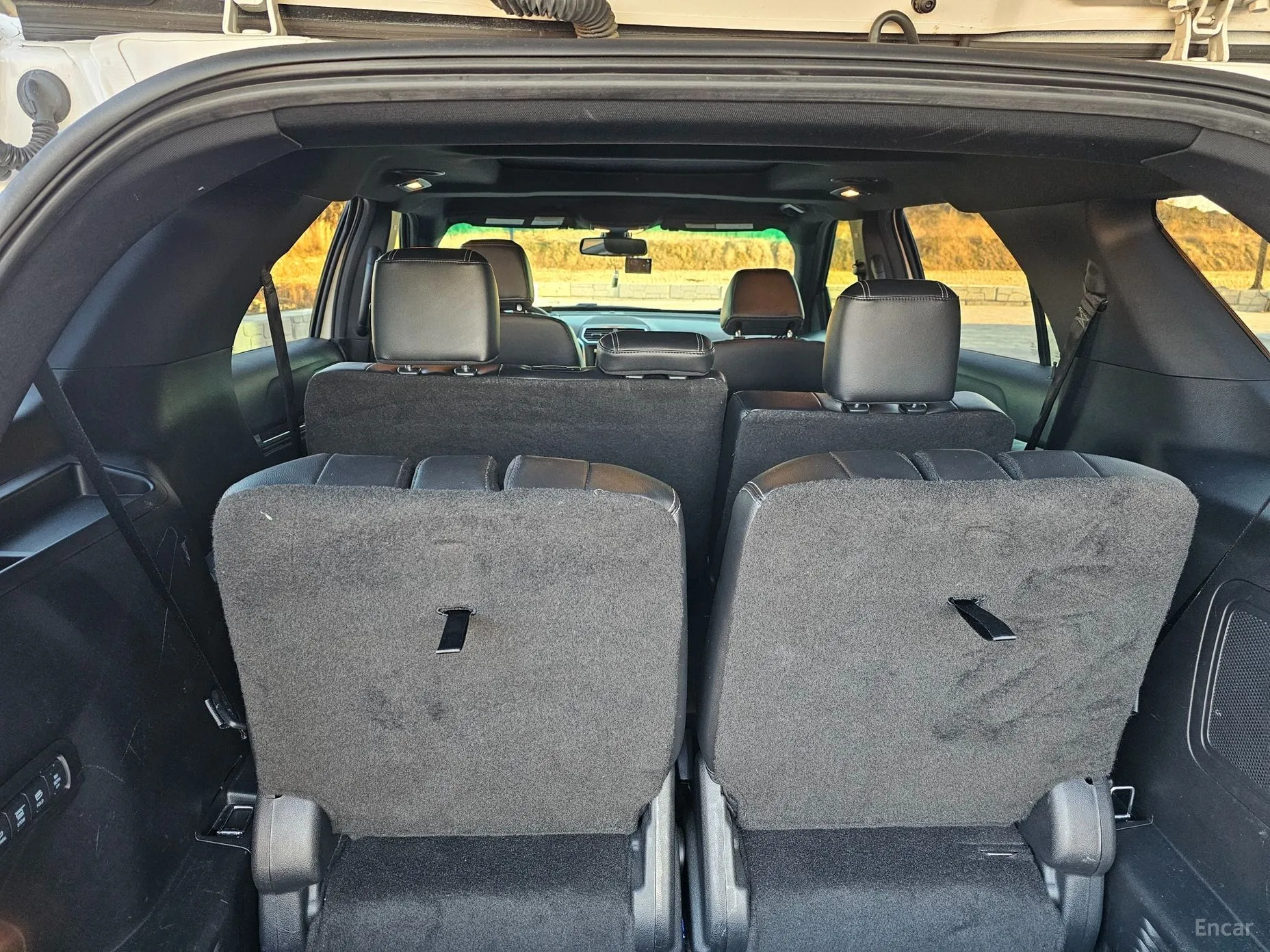 Ford Explorer превью 19