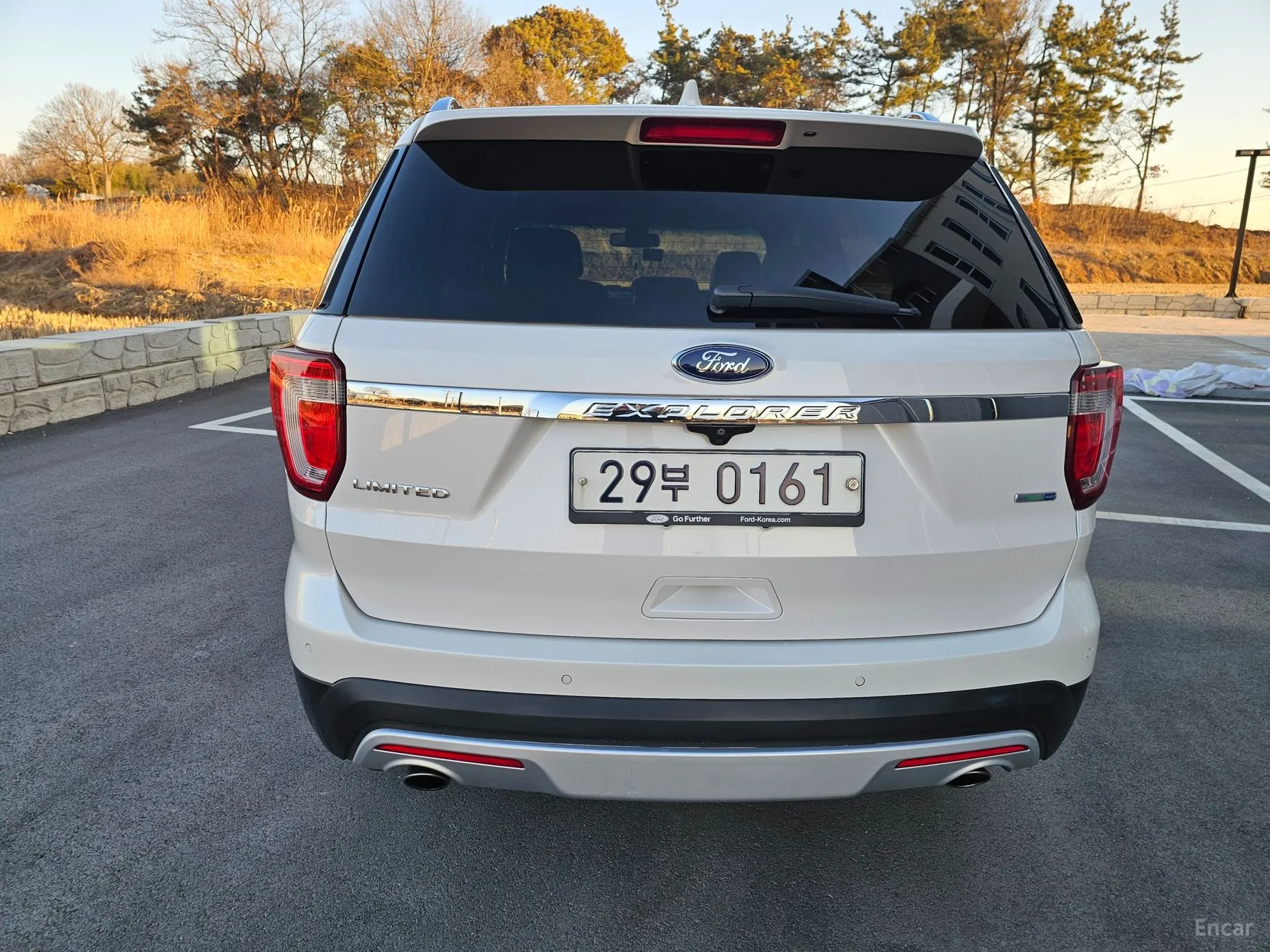Ford Explorer превью 9