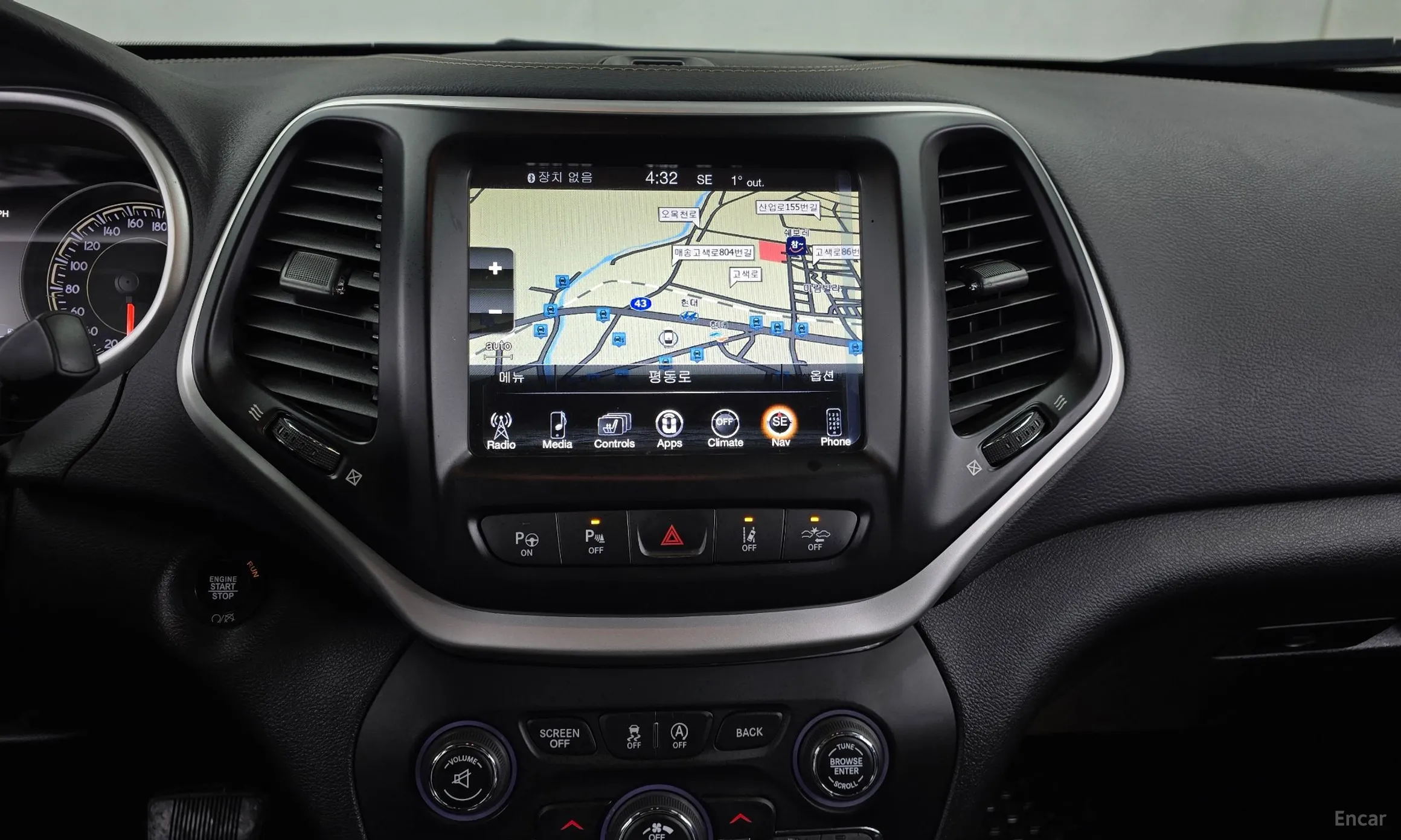 Jeep Cherokee (KL) превью 14