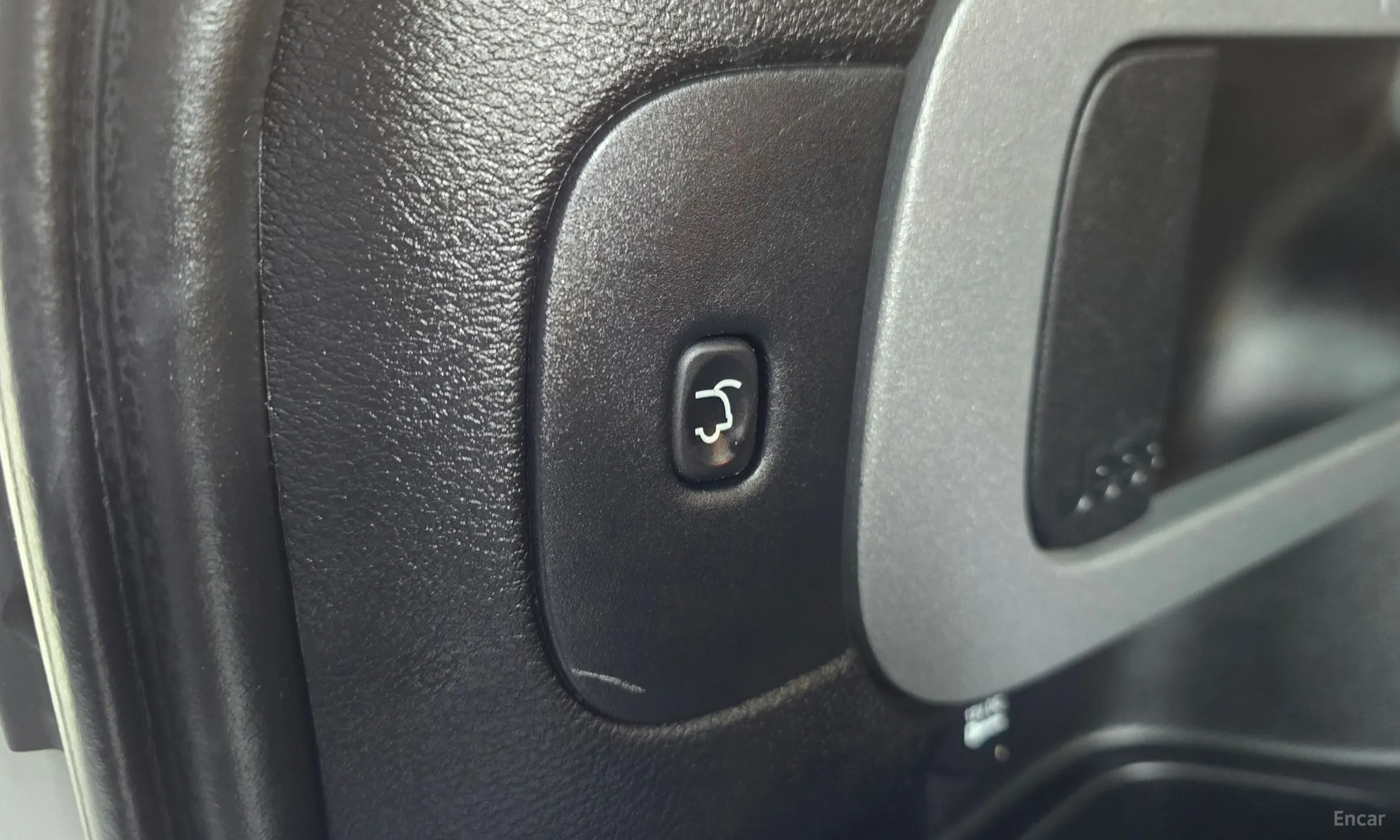 Jeep Cherokee (KL) превью 20