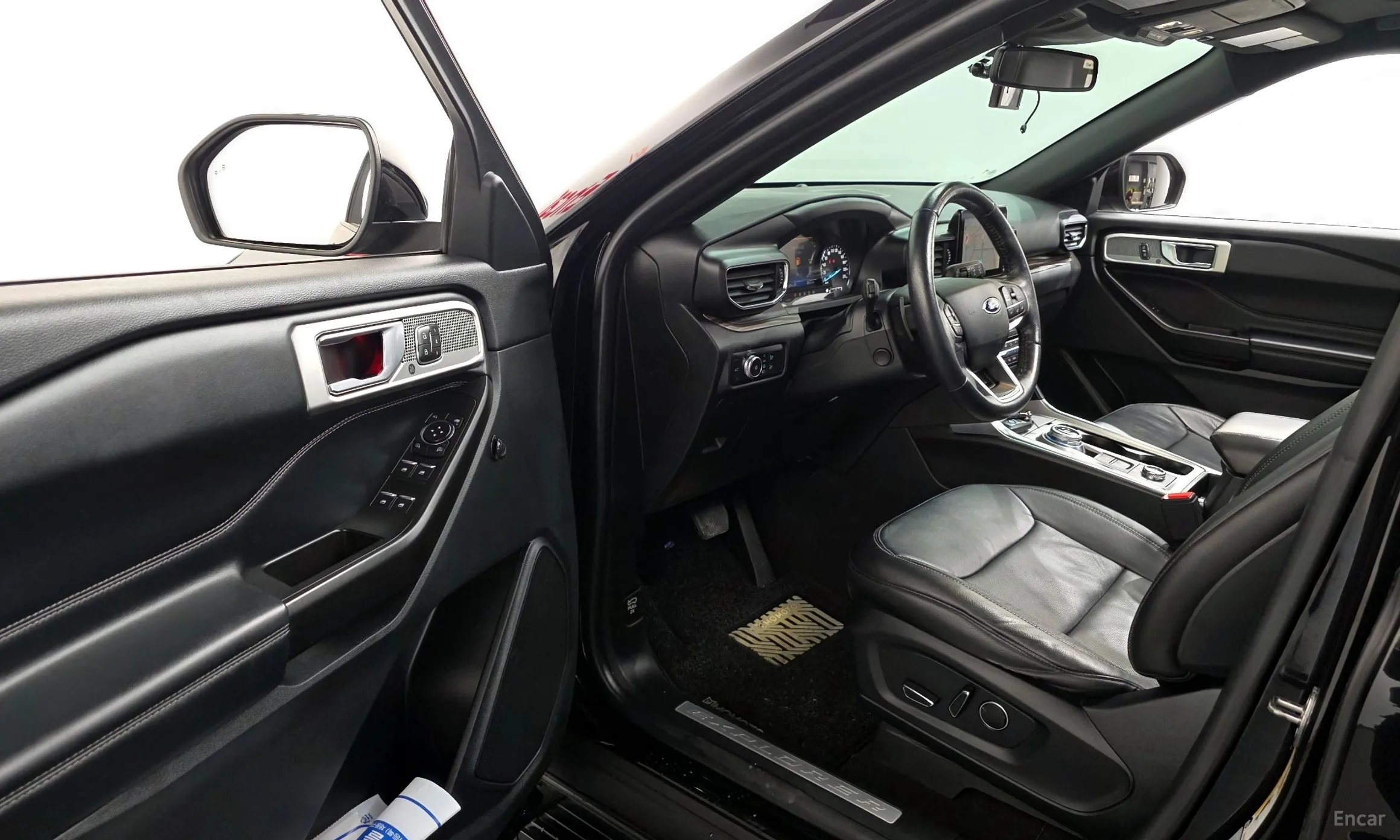 Ford Explorer 6th Generation превью 10