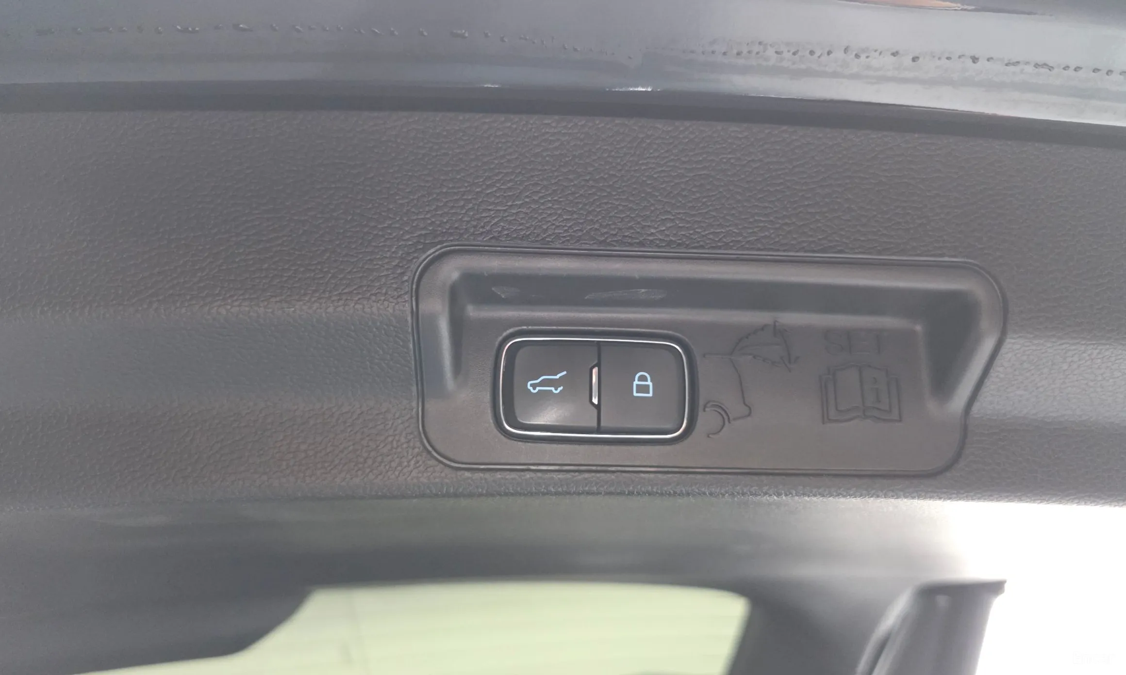 Ford Explorer 6th Generation превью 20