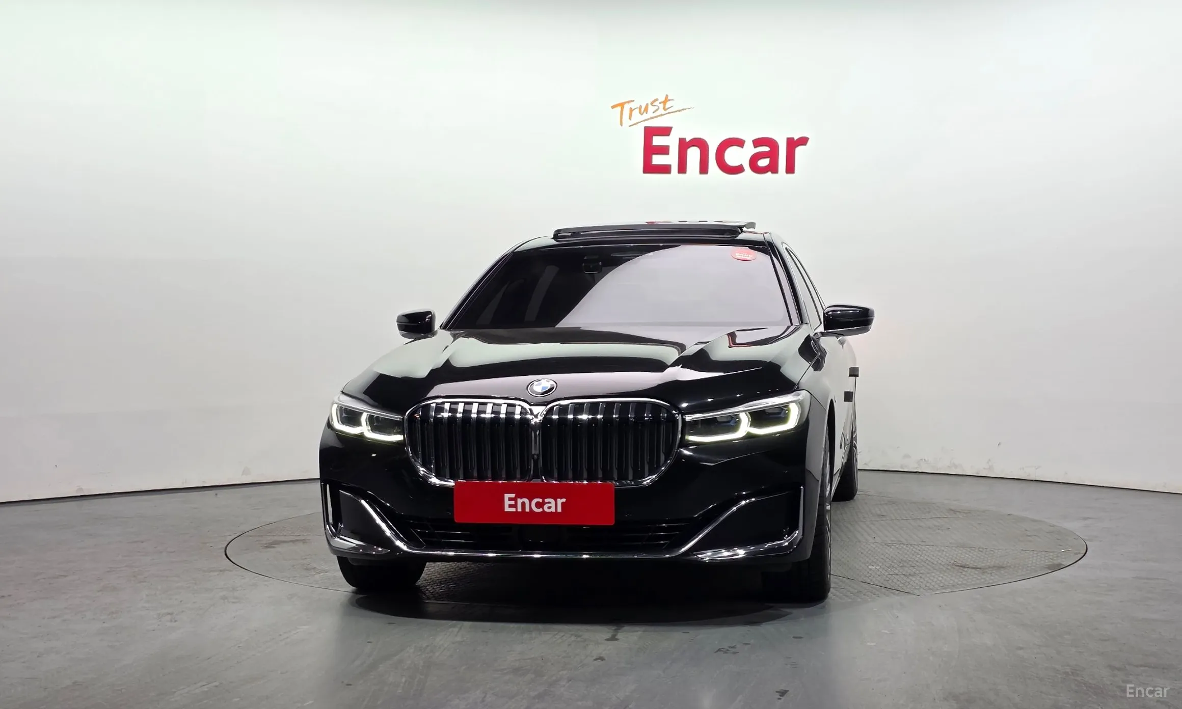 BMW 7 Series (G11) превью 3