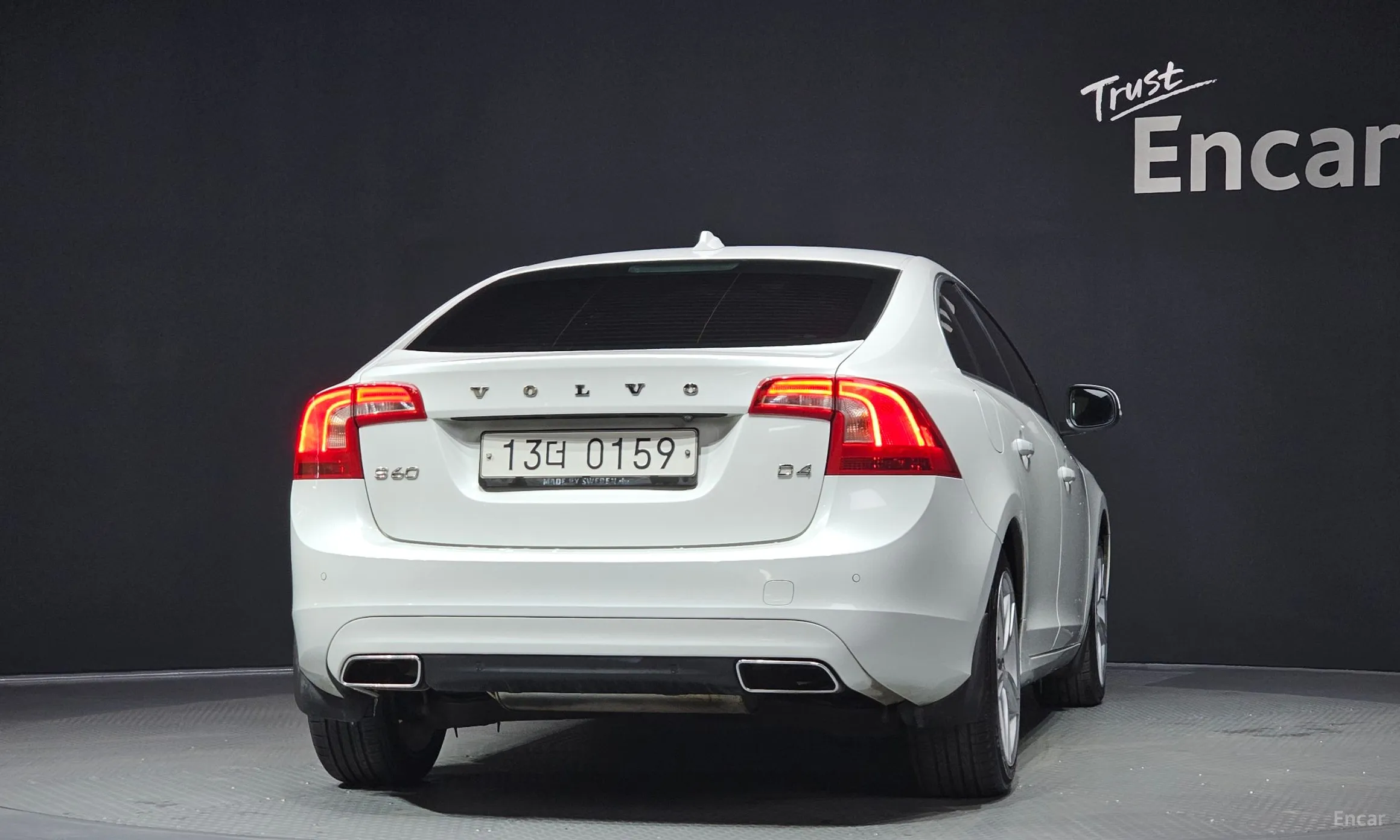 Volvo S60 превью 4