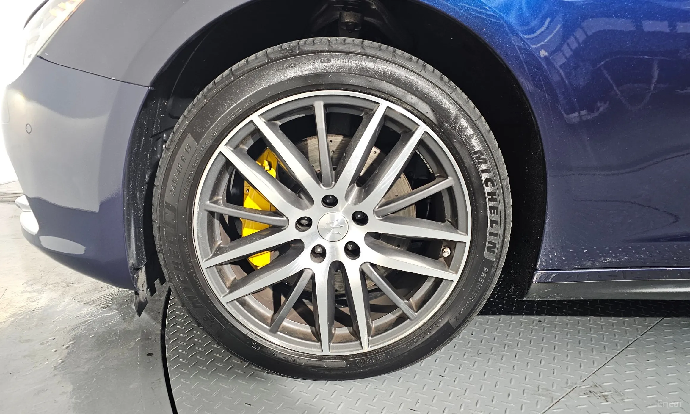 Maserati Ghibli превью 5
