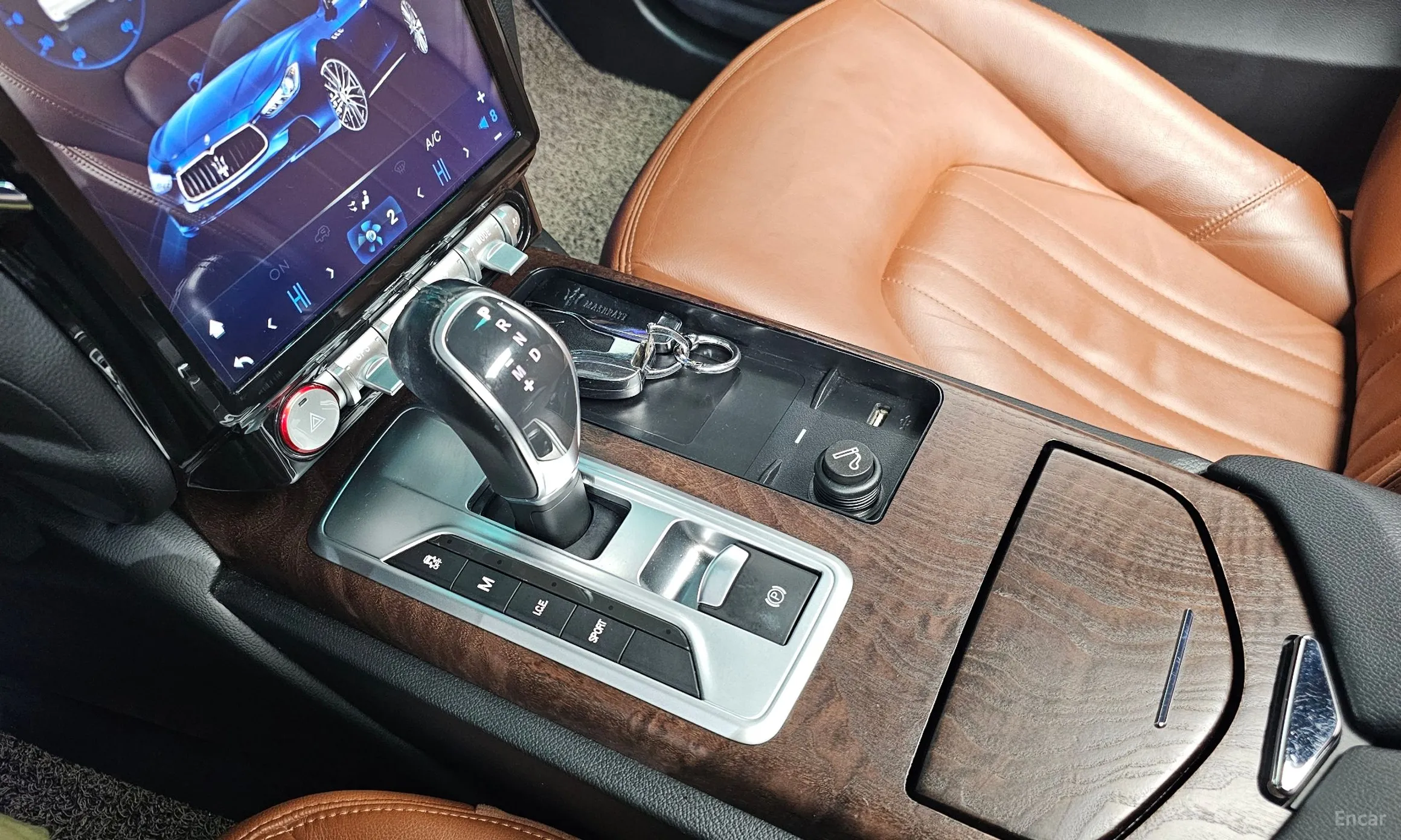 Maserati Ghibli превью 9