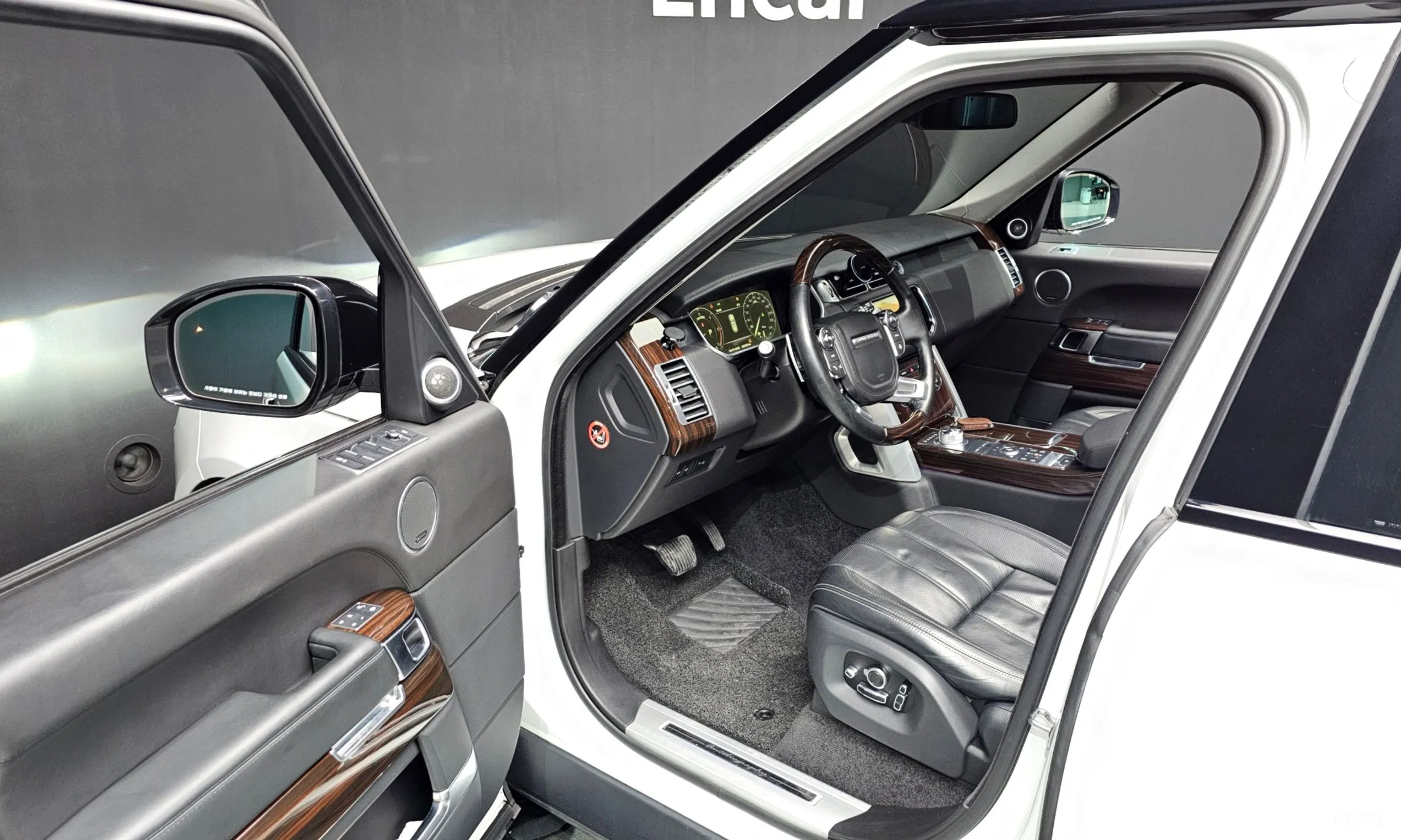 Land Rover Range Rover 4th Generation превью 10