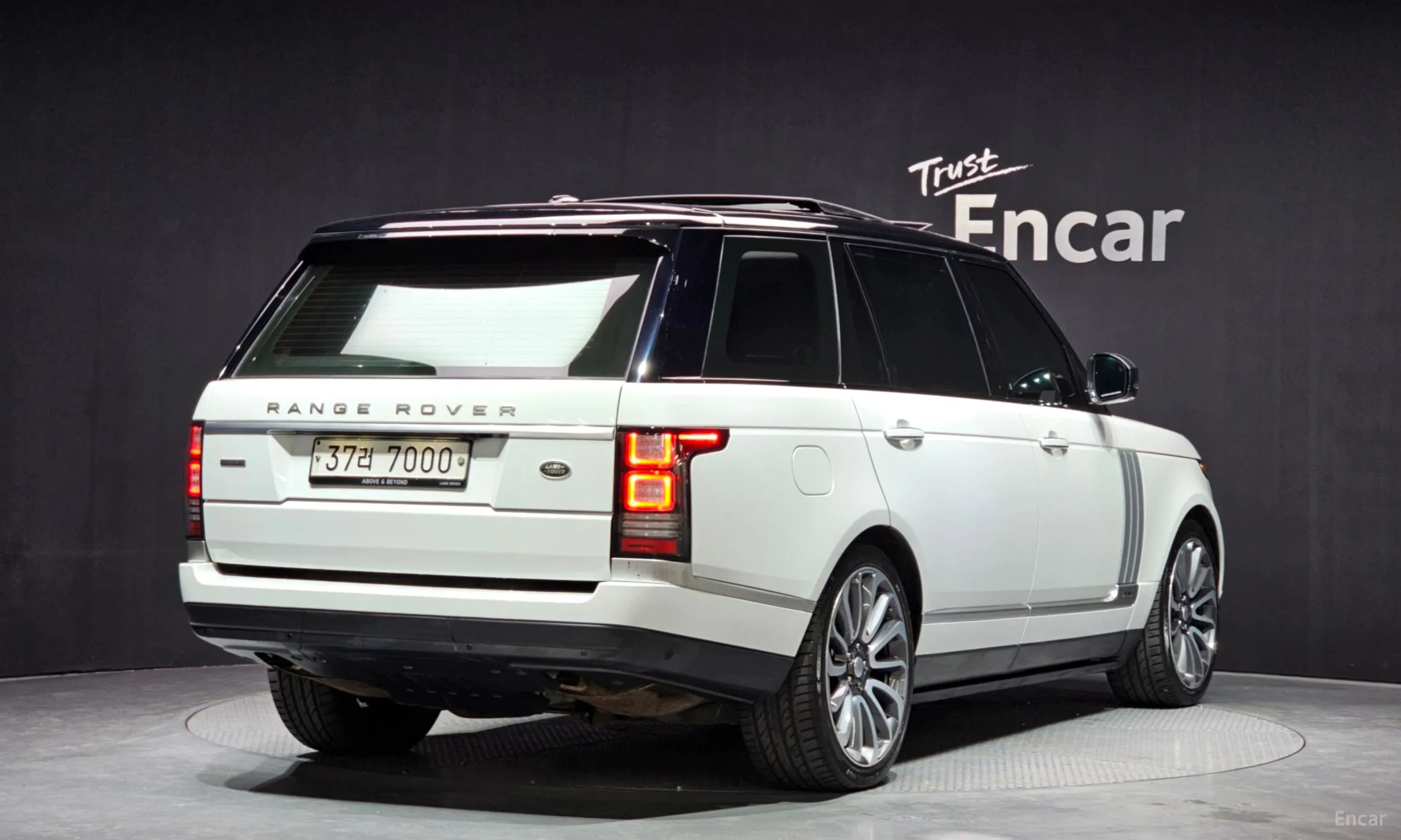Land Rover Range Rover 4th Generation
