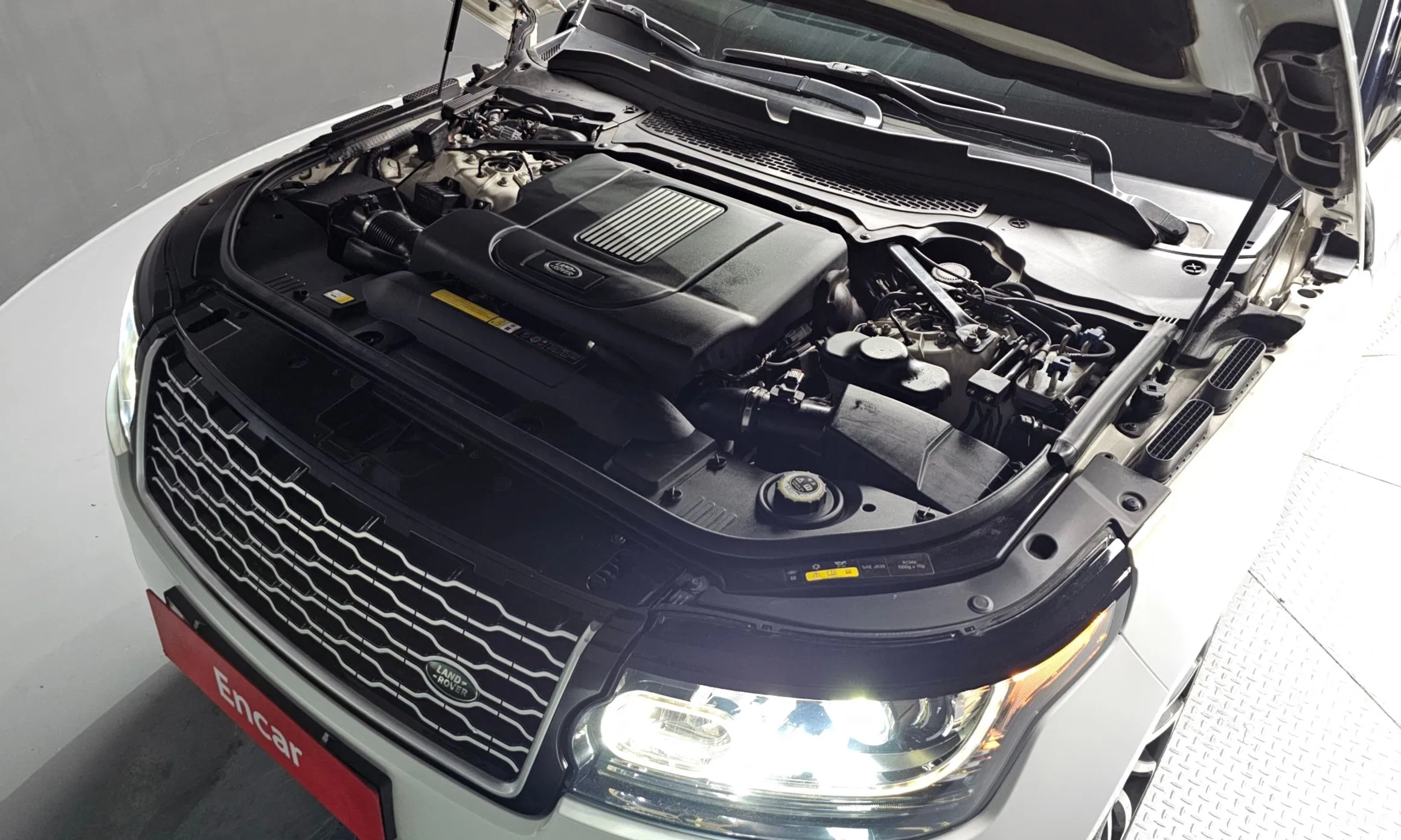 Land Rover Range Rover 4th Generation превью 6