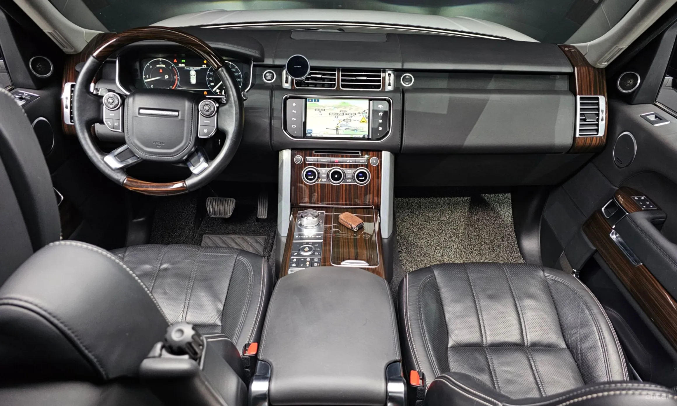 Land Rover Range Rover 4th Generation превью 7