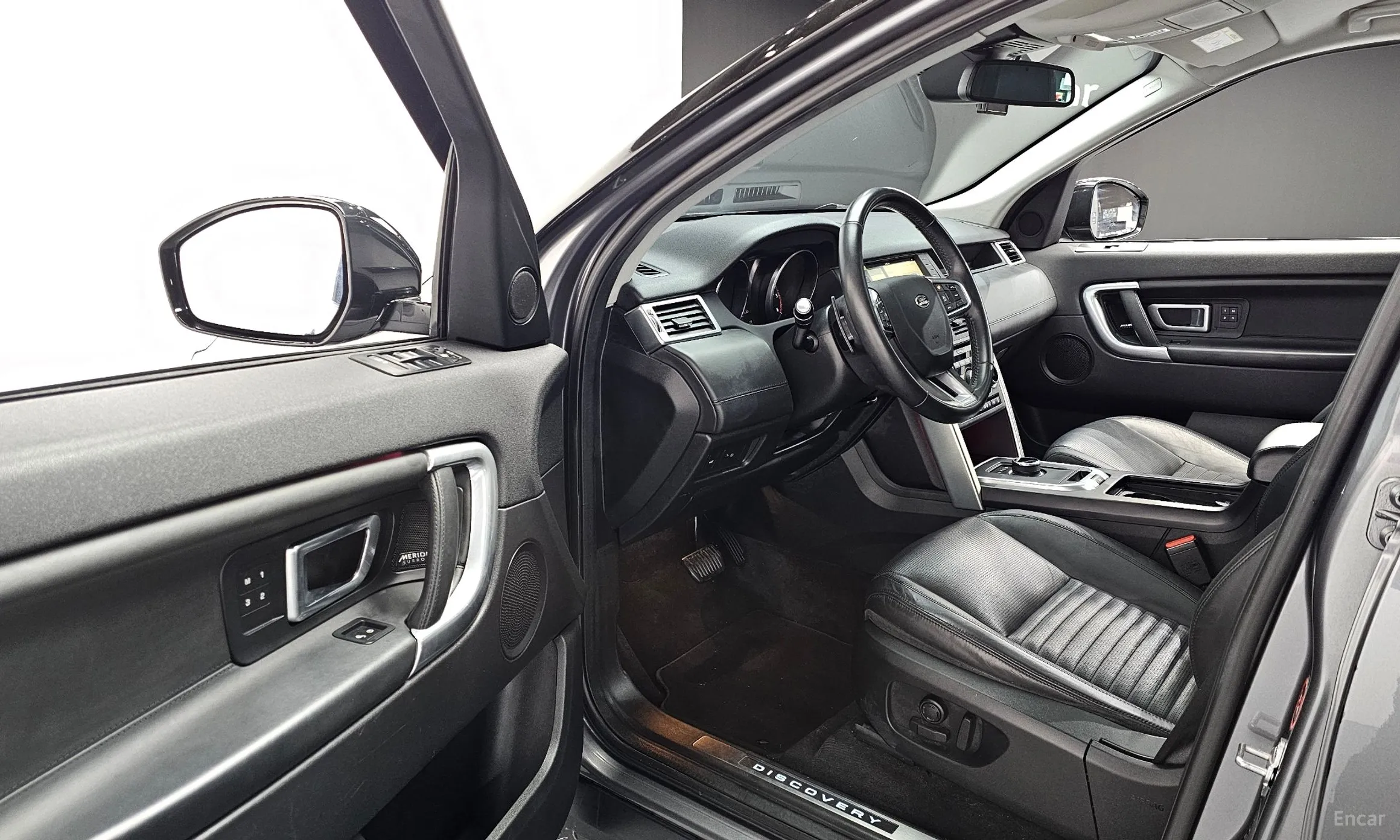 Land Rover Discovery Sports превью 11