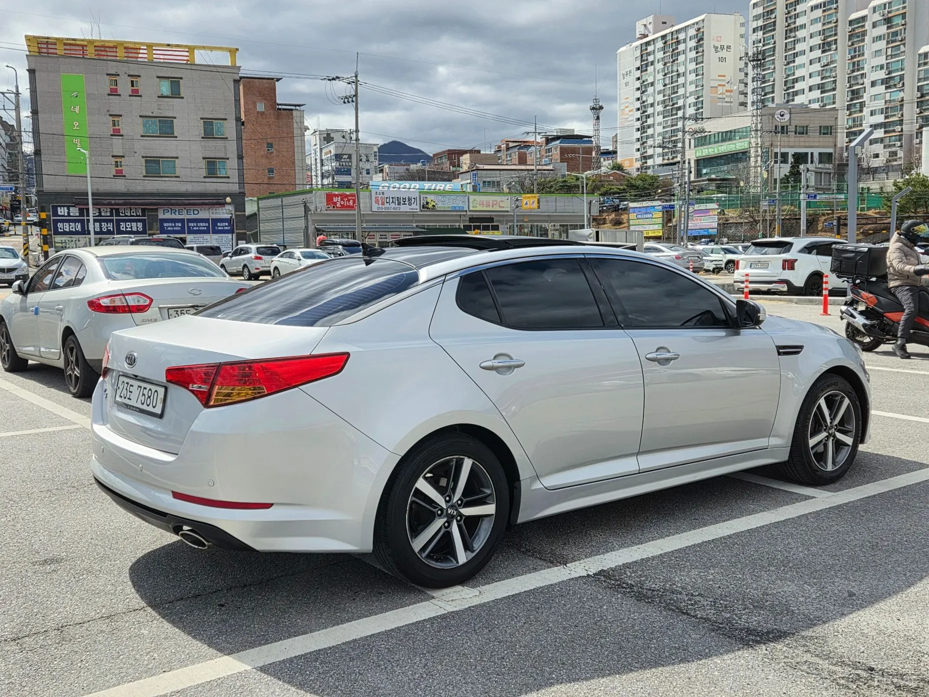Kia K5 превью 4