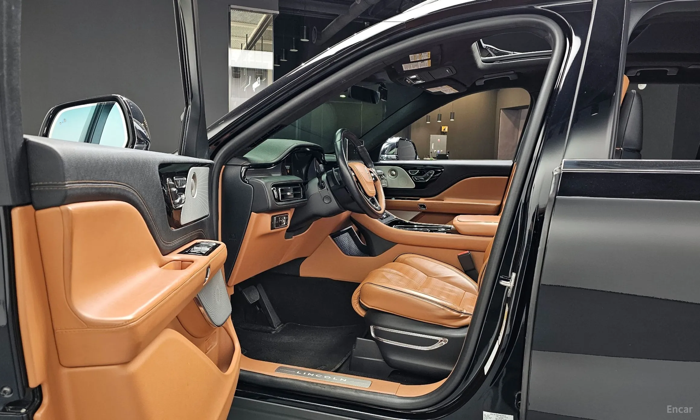 Lincoln Aviator 2nd Generation превью 10