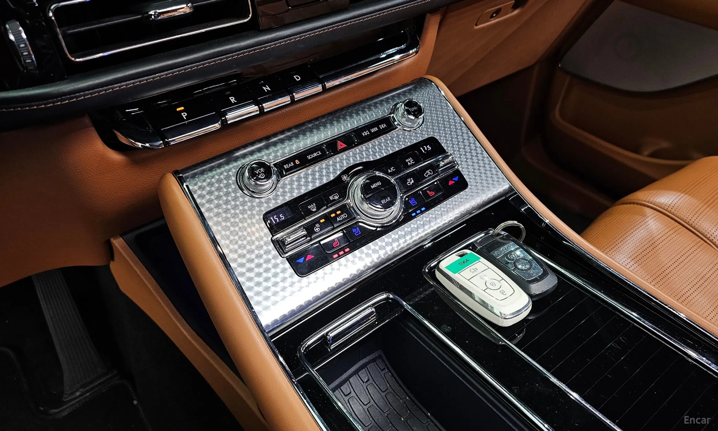 Lincoln Aviator 2nd Generation превью 9