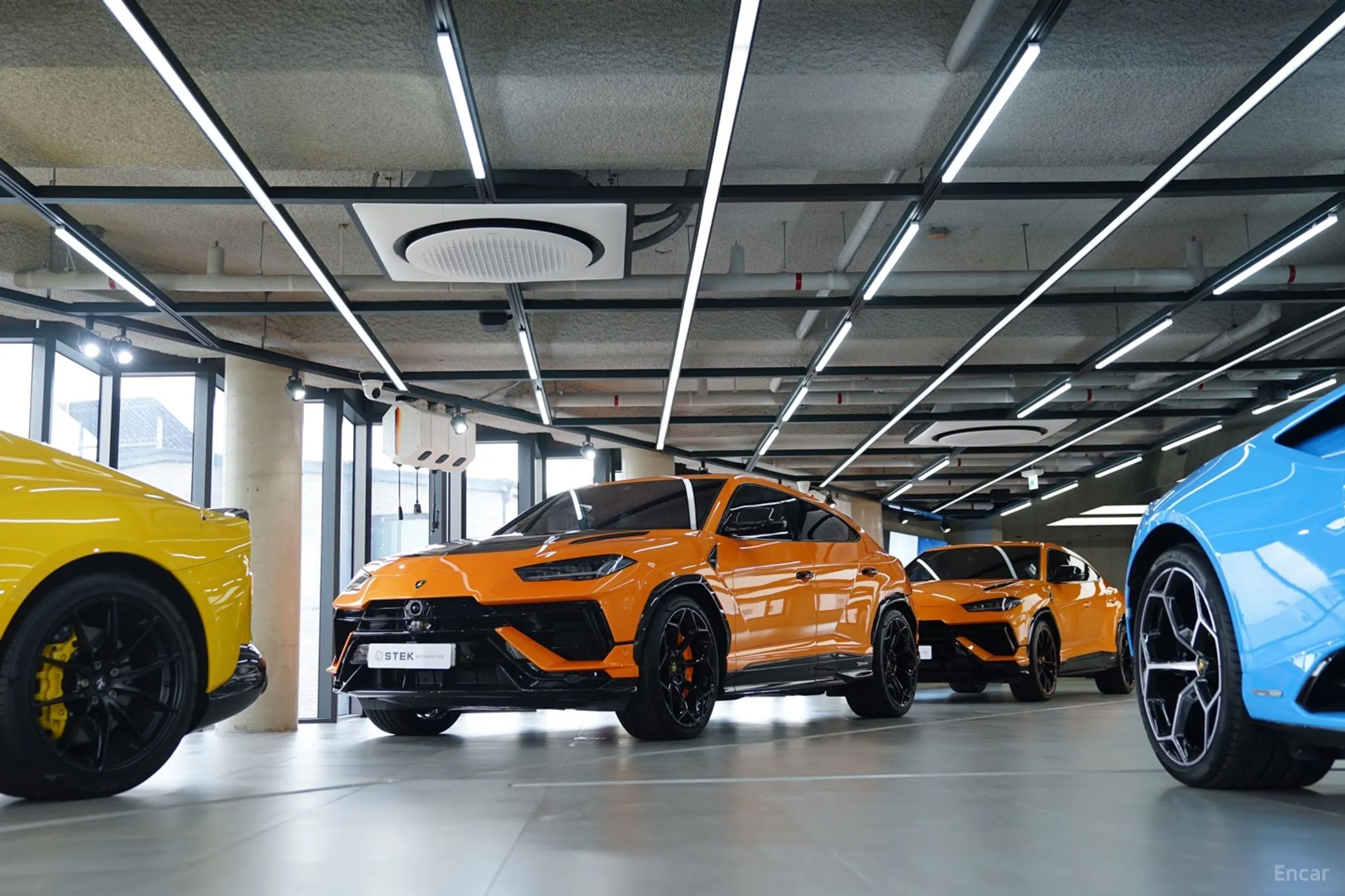 Lamborghini Urus превью 3