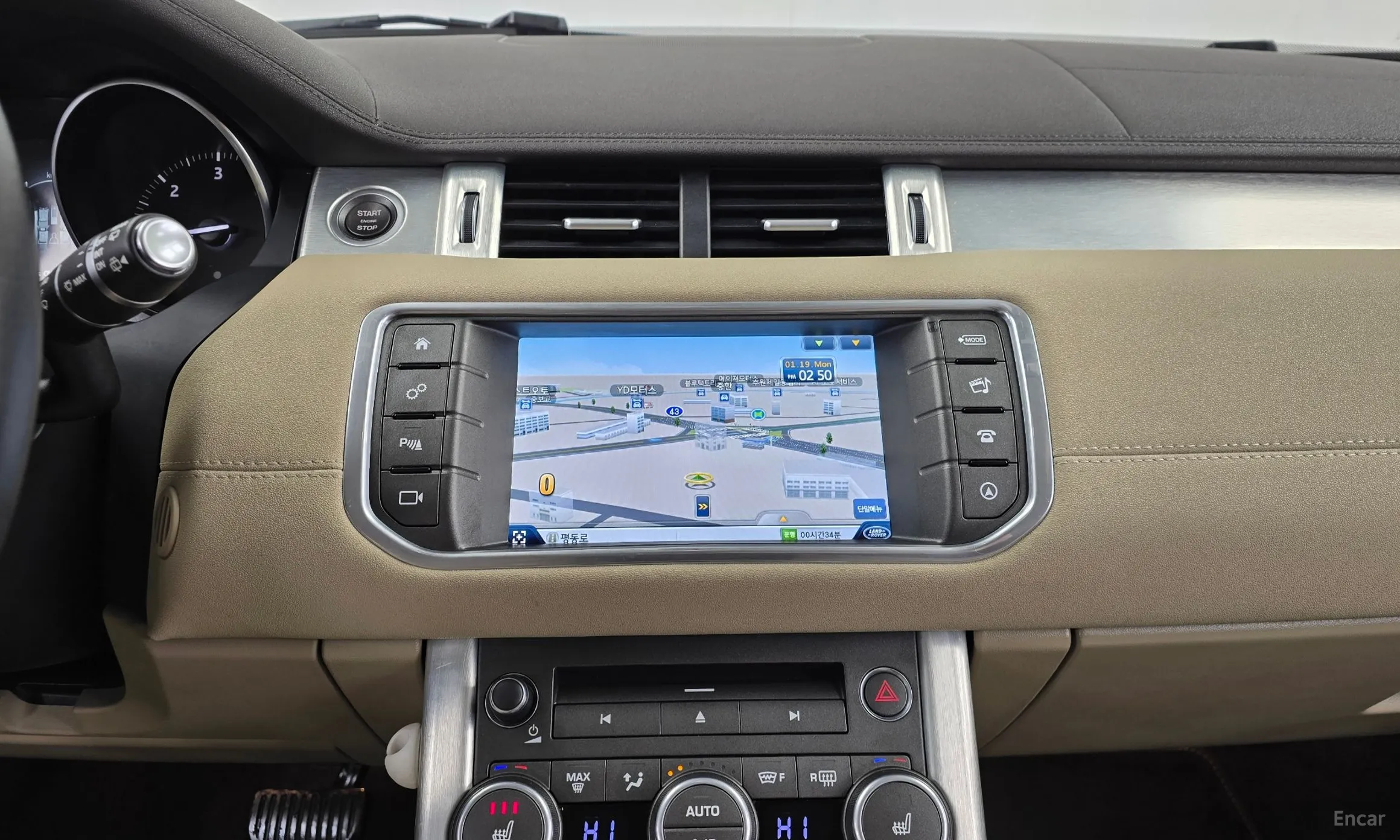 Land Rover Range Rover Evoque превью 14