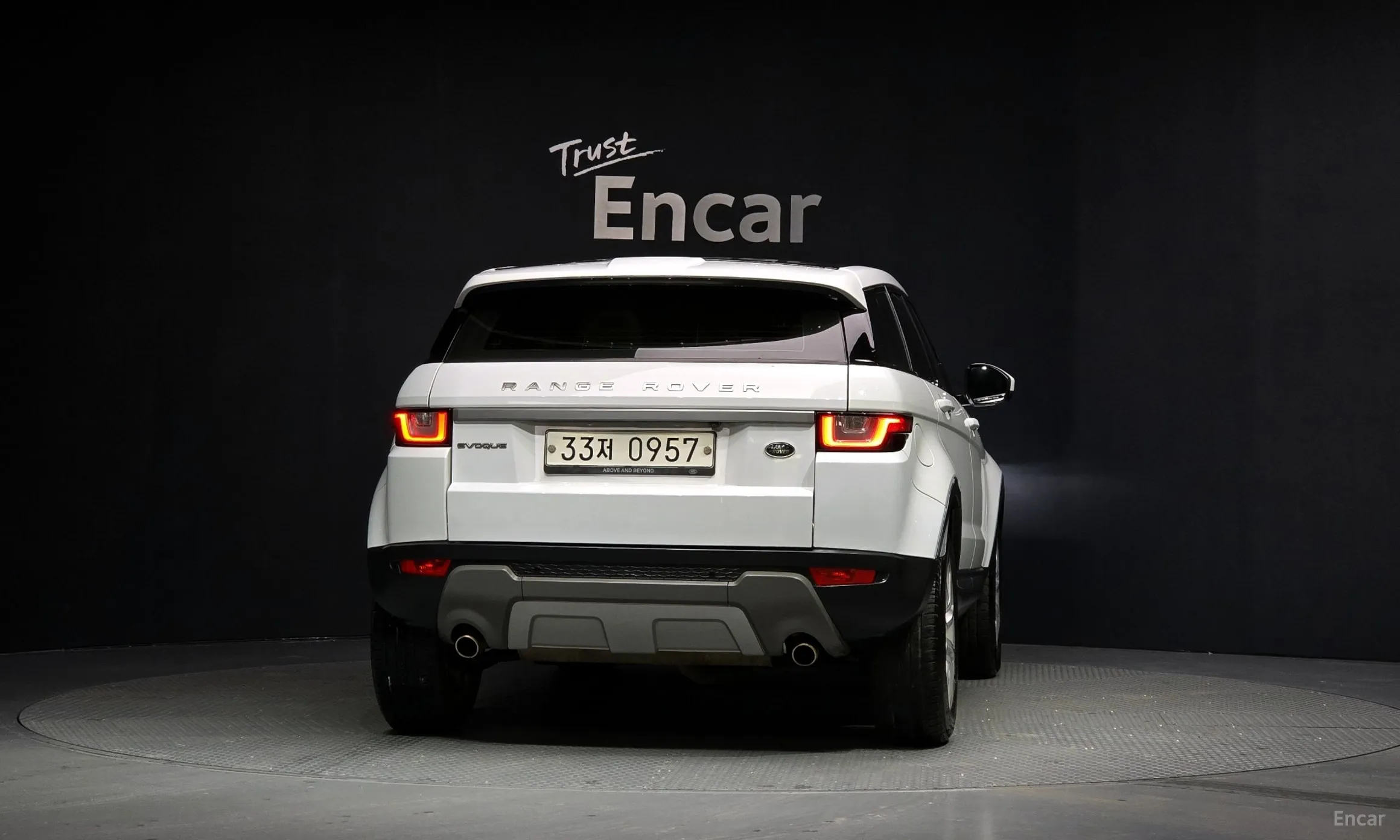 Land Rover Range Rover Evoque превью 4