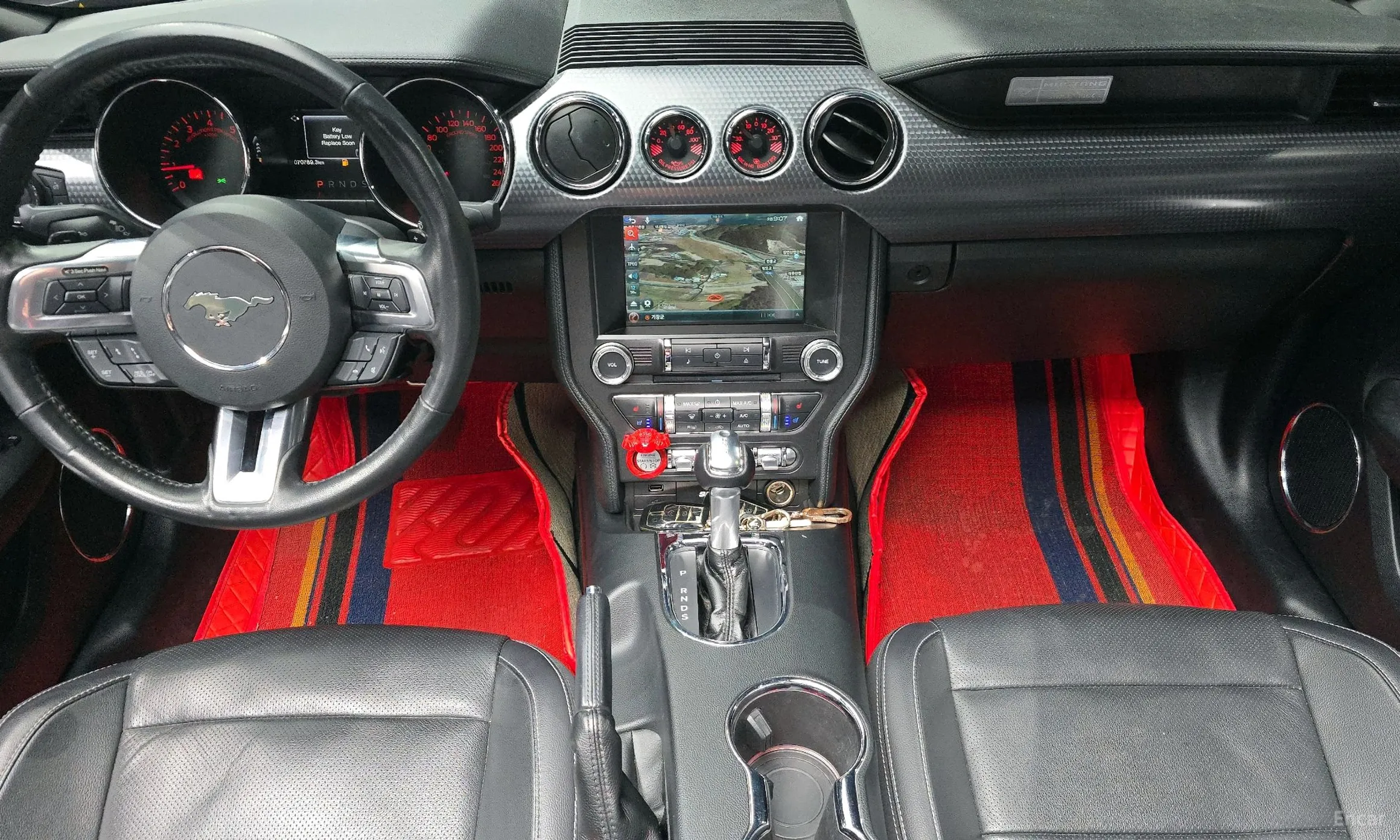 Ford Mustang превью 7