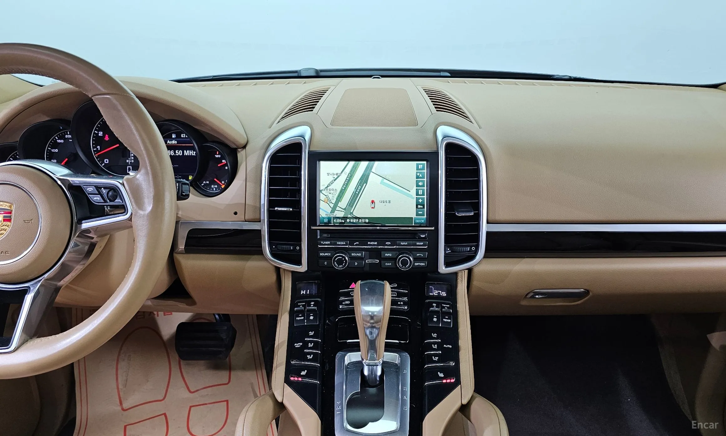 Porsche New Cayenne превью 16