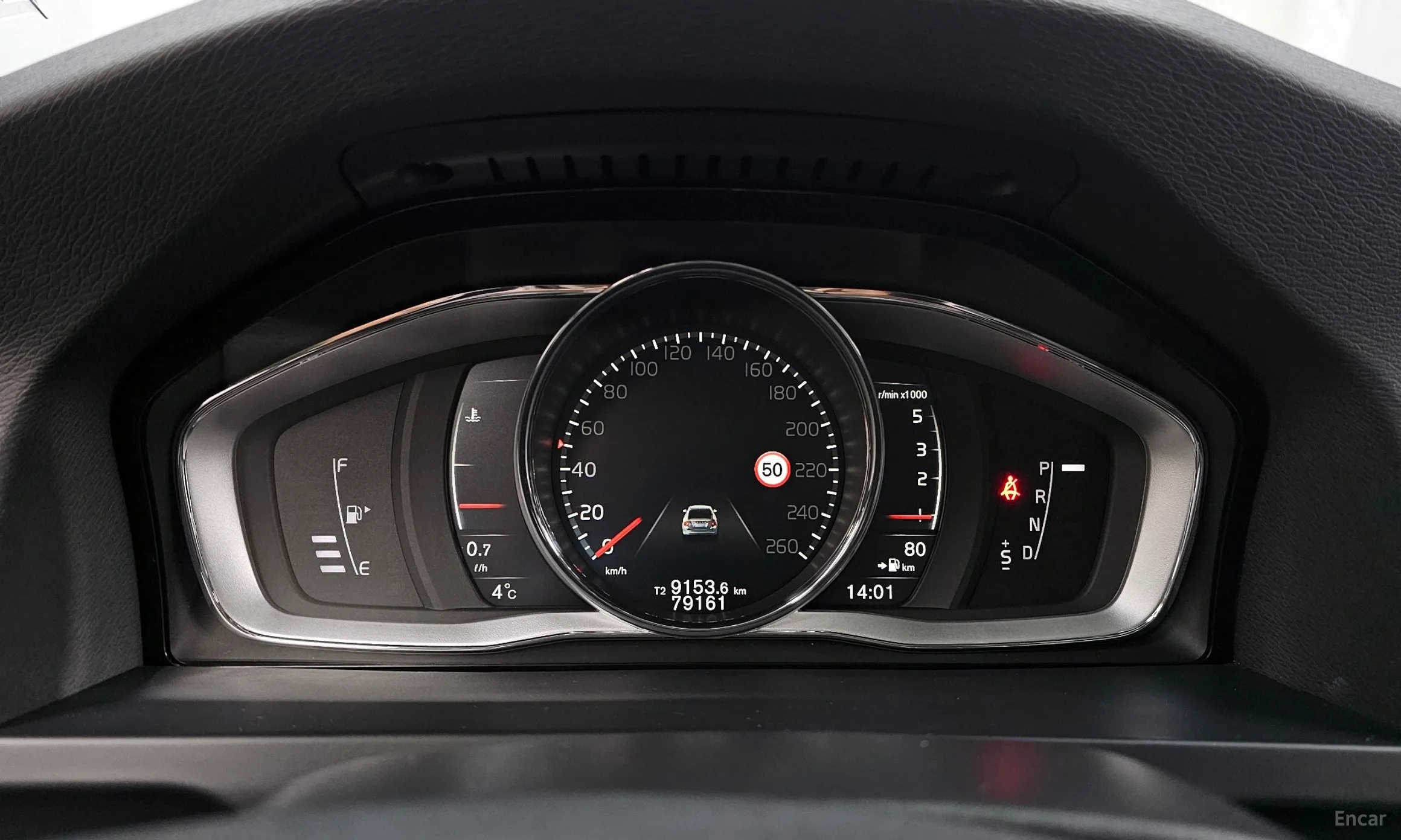 Volvo S60 превью 8