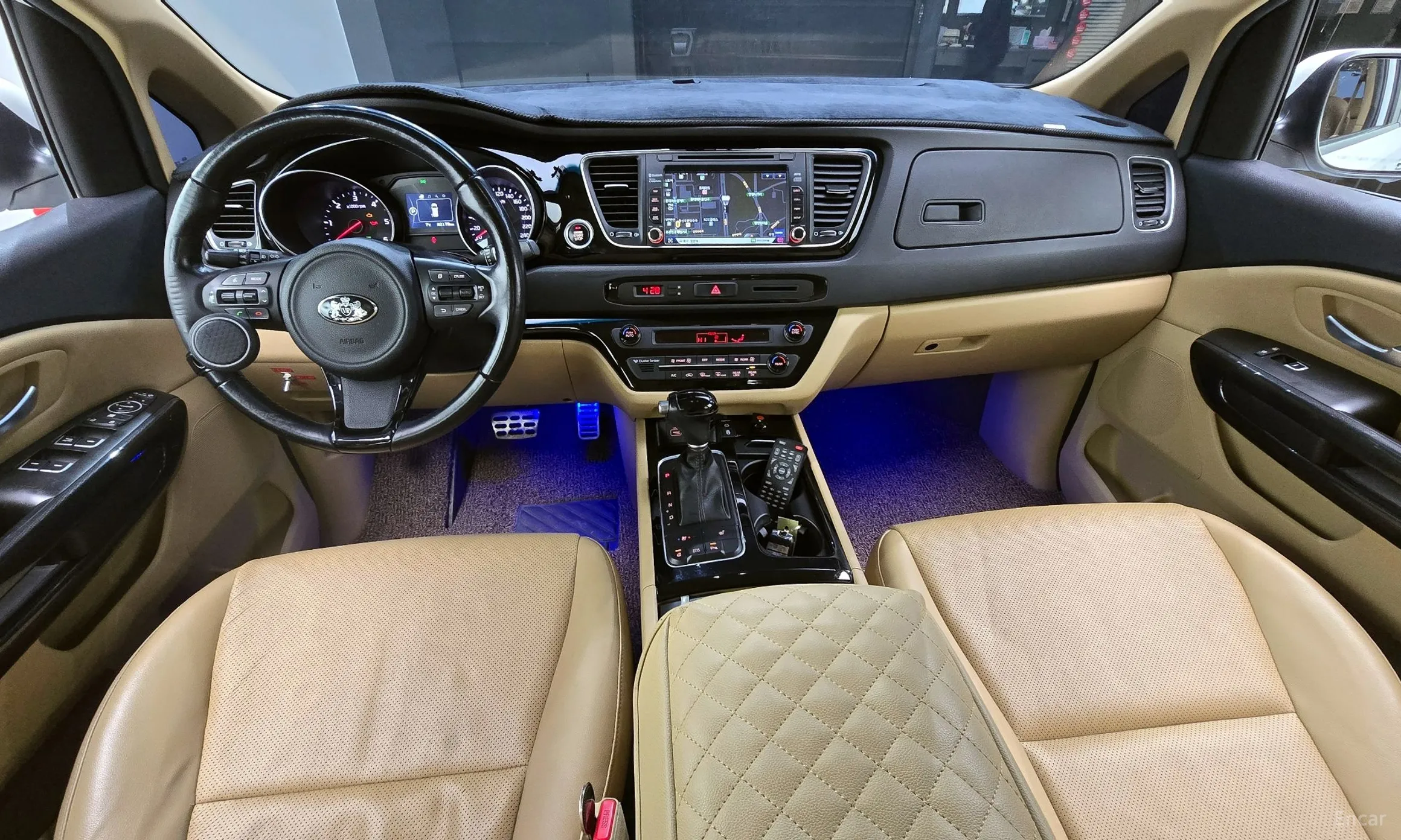 Kia Carnival превью 7