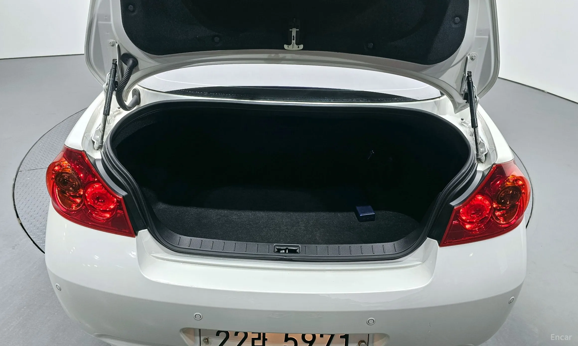 Infiniti G25 превью 20