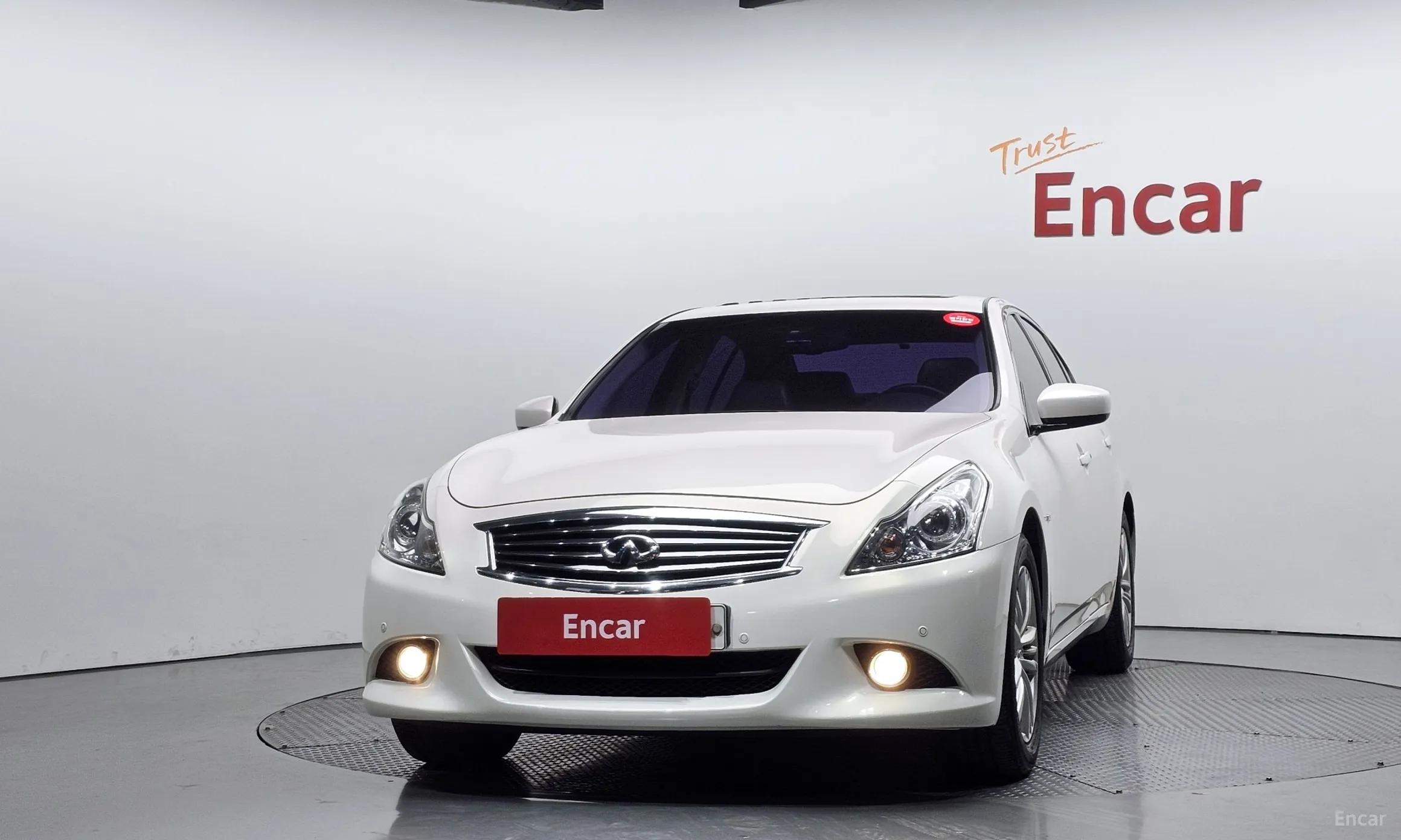 Infiniti G25 превью 3
