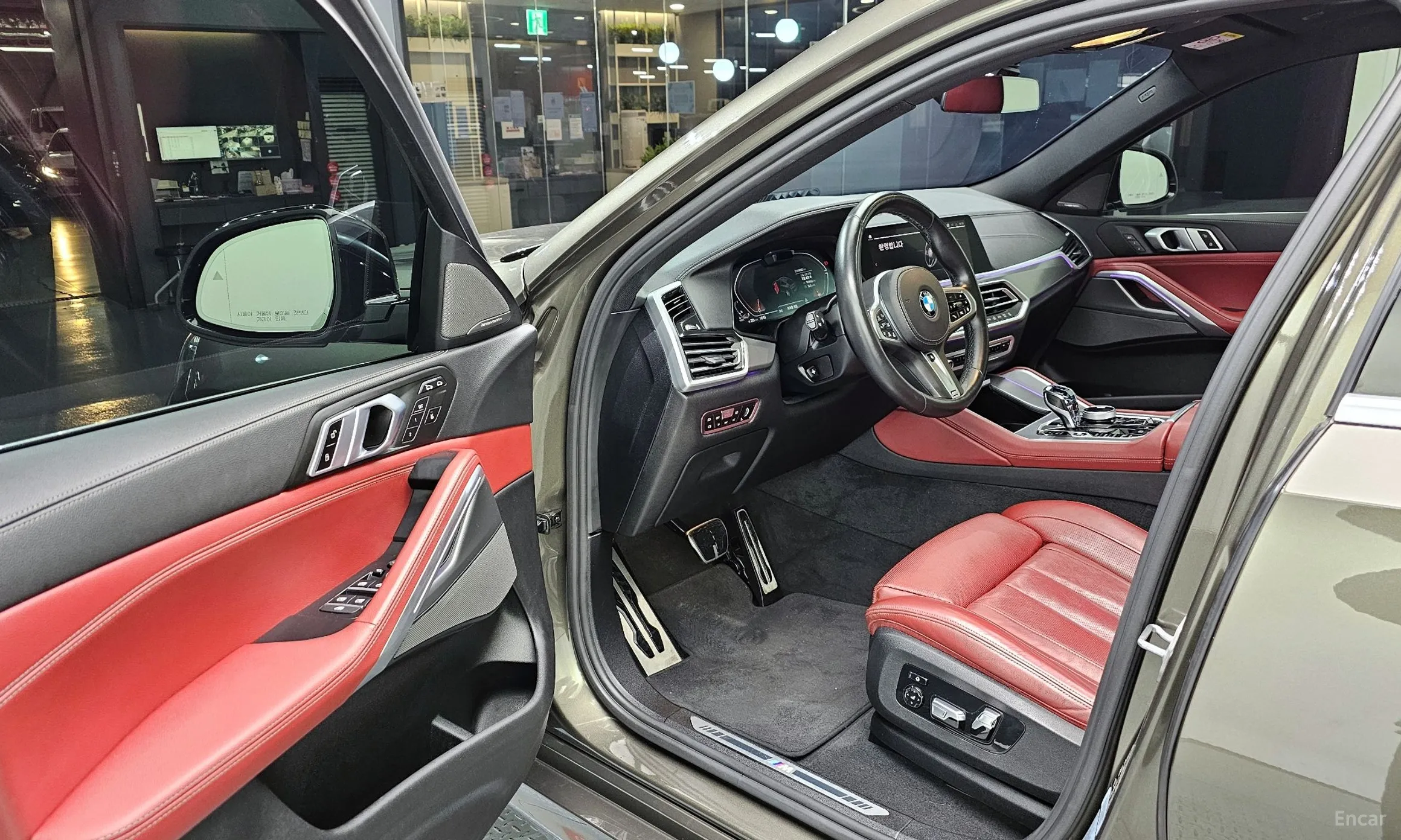 BMW X6 (G06) превью 11