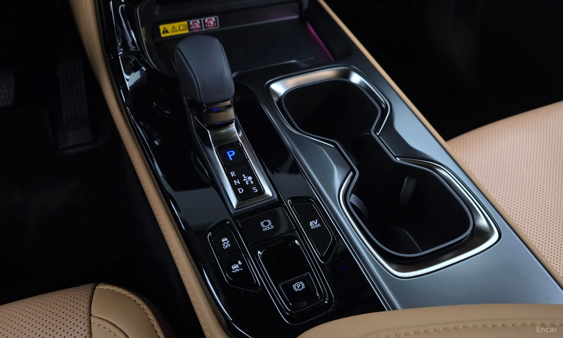 Lexus NX350h Gen 2 превью 9