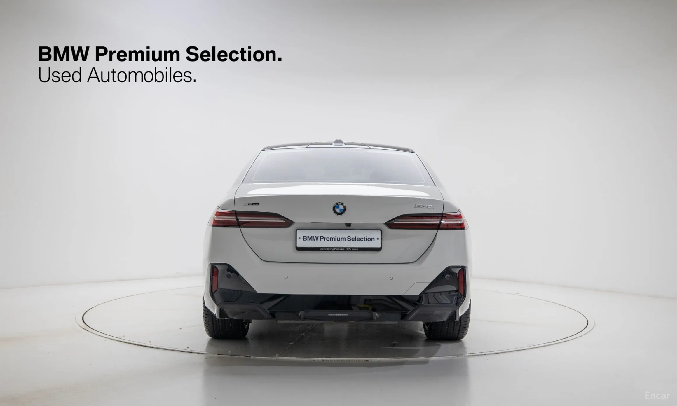 BMW 5 Series (G60) превью 4