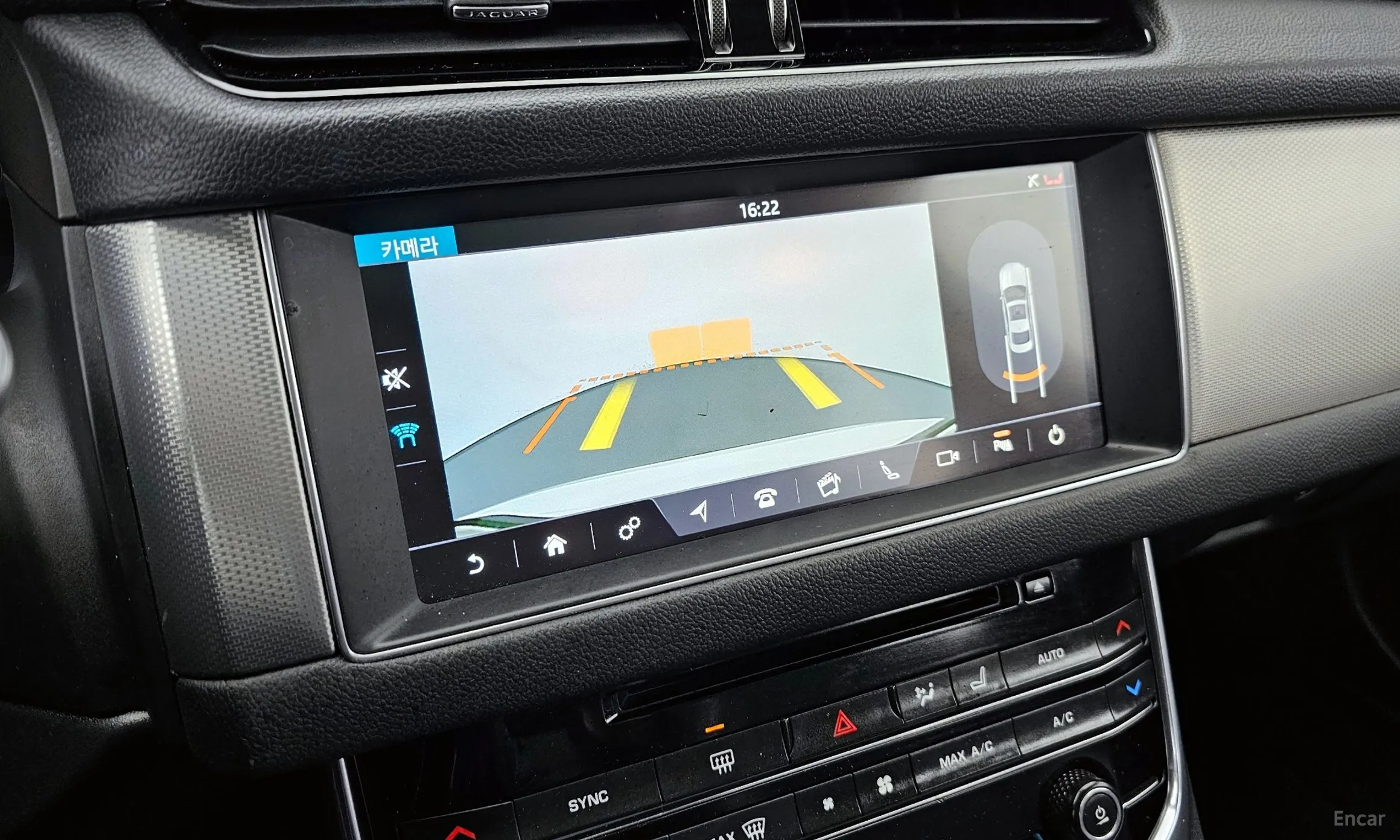 Jaguar XF (x260) превью 14