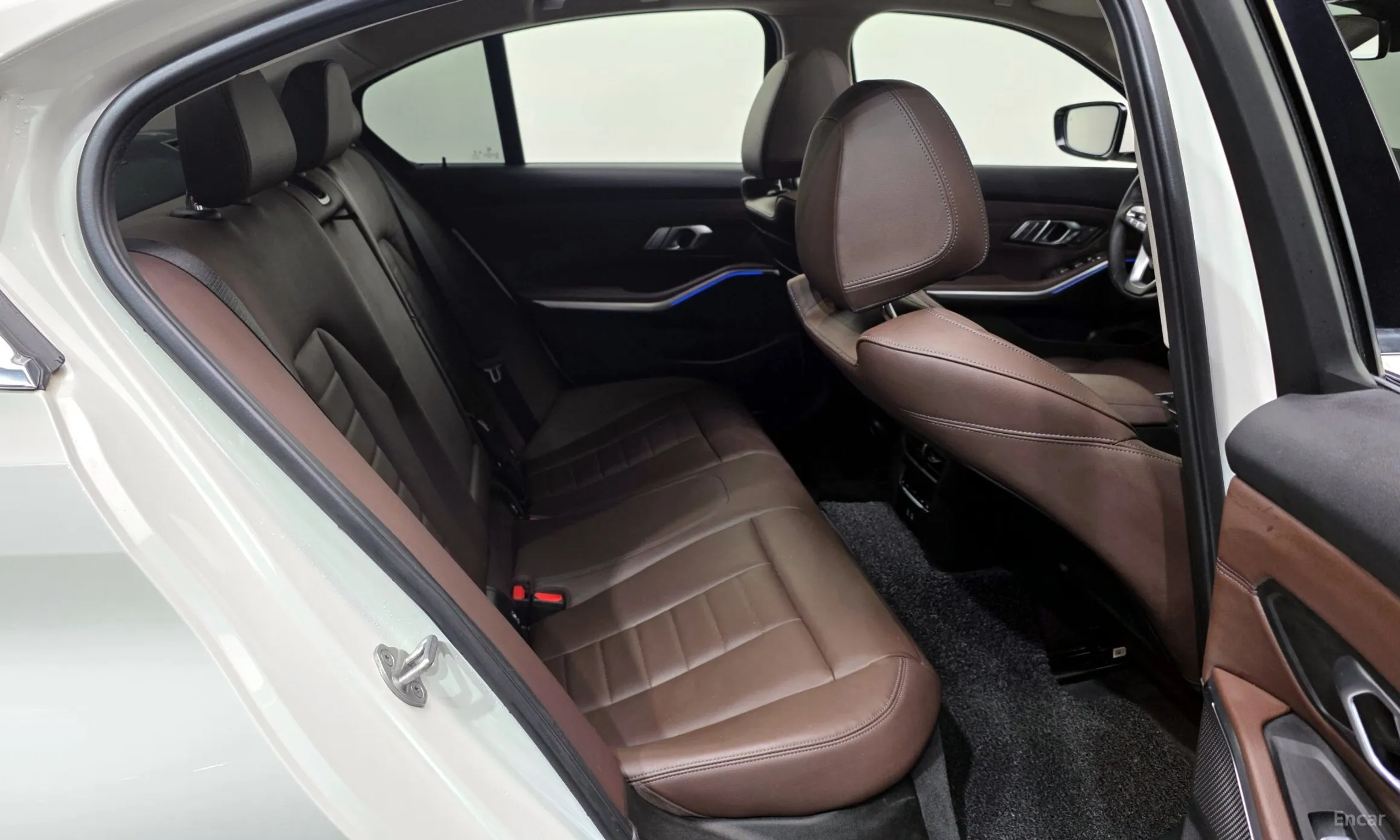 BMW 3 Series (G20) превью 12