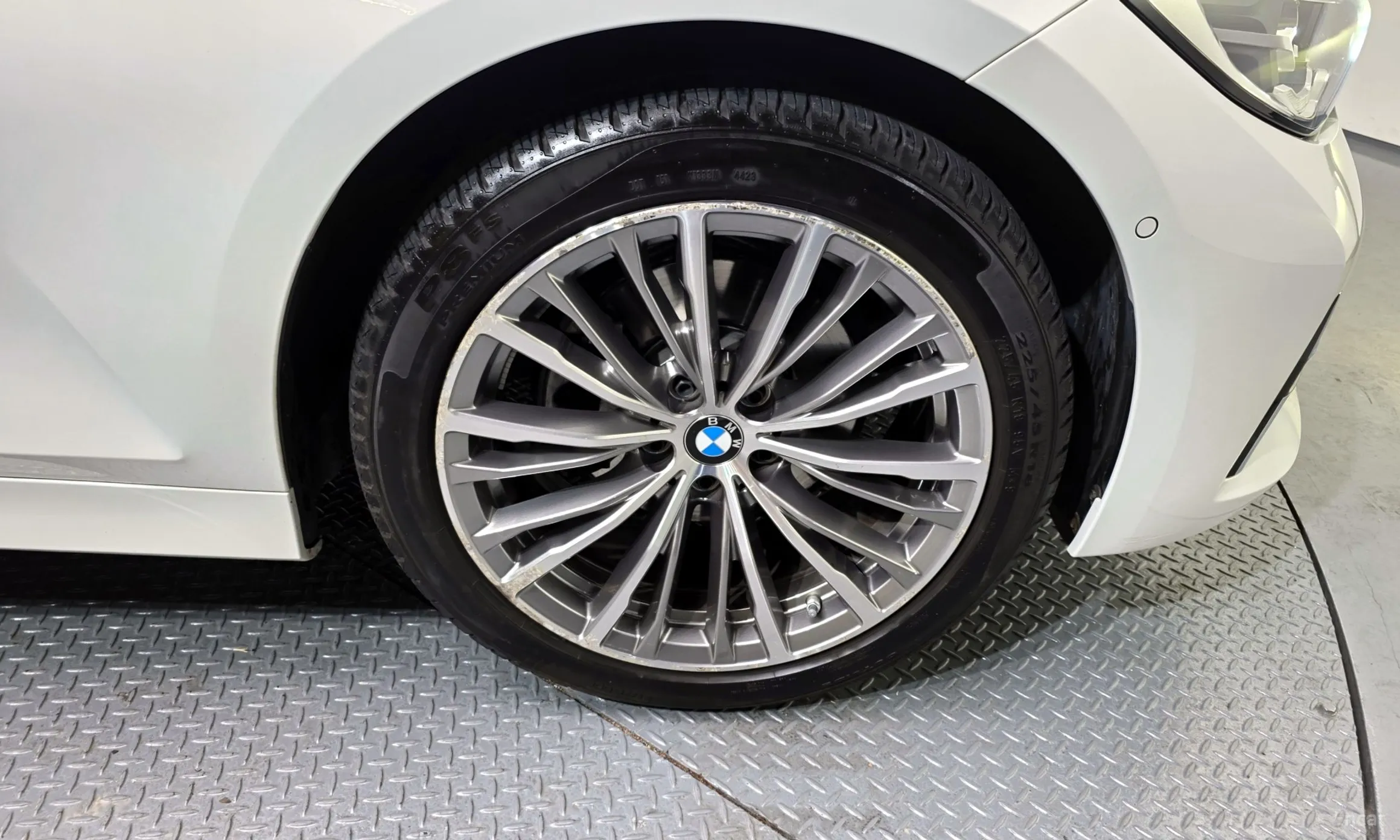BMW 3 Series (G20) превью 5