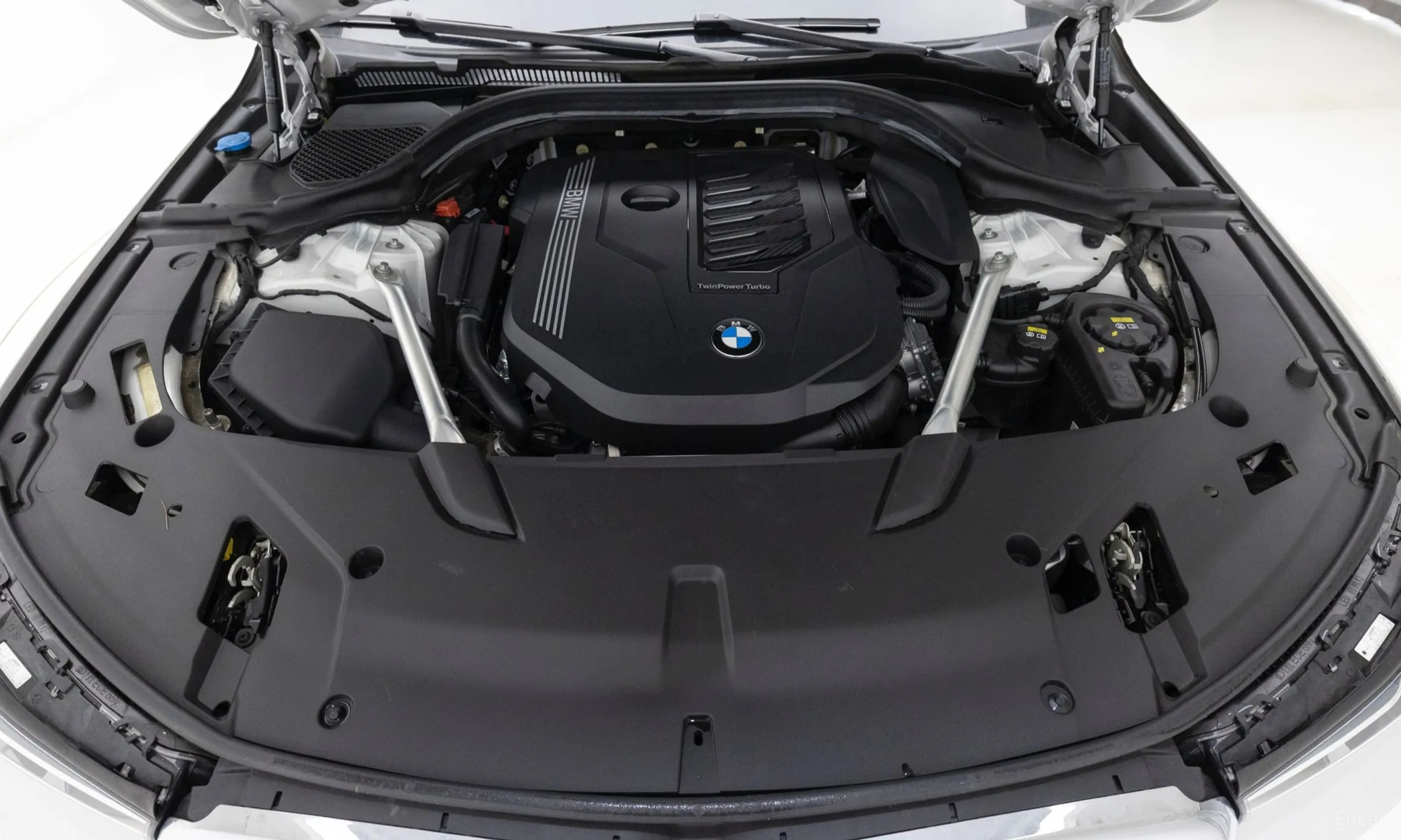 BMW 6-Series GT (G32) превью 6