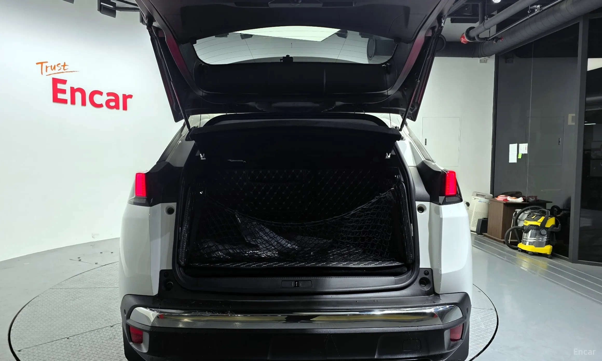 Peugeot 3008 2nd generation превью 20