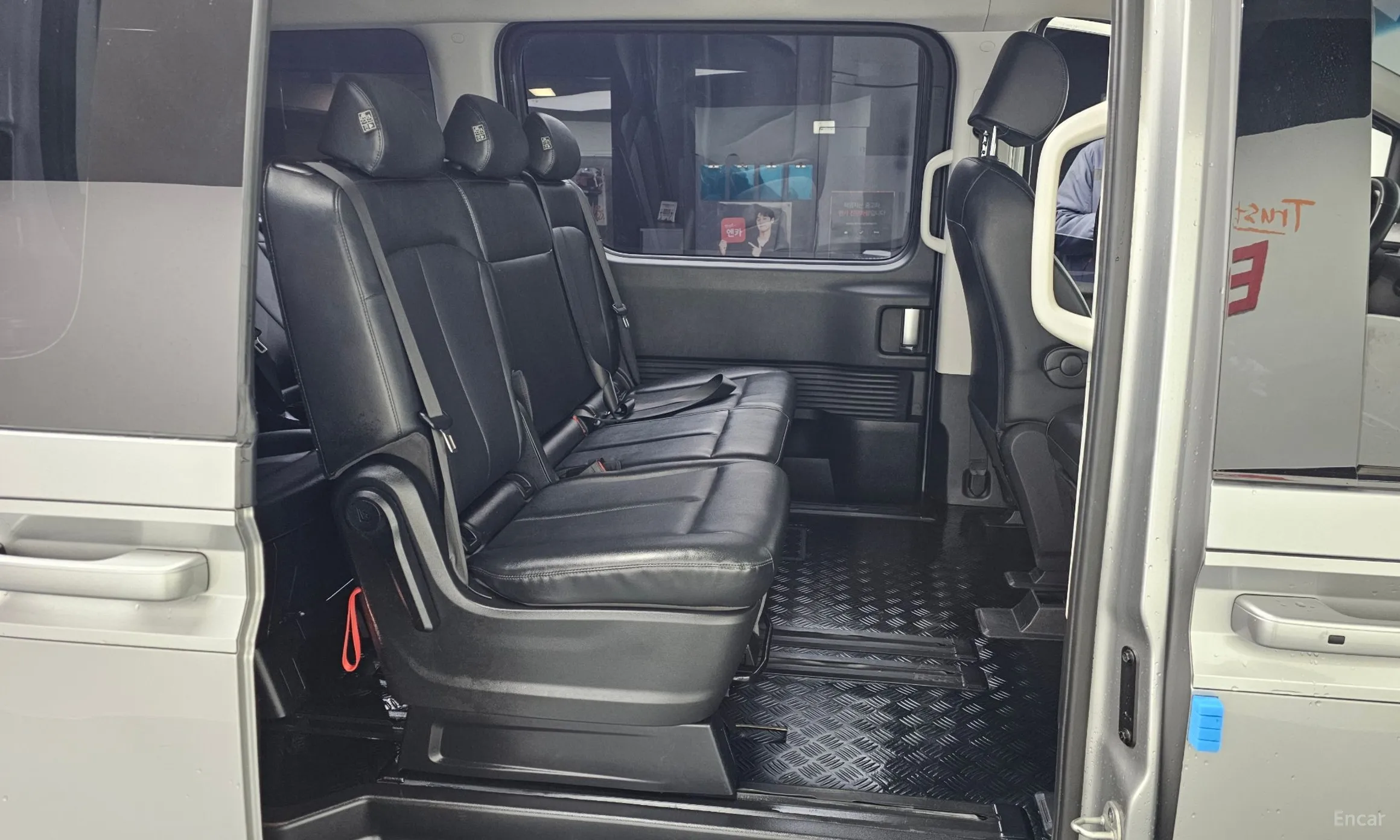 Hyundai Staria превью 12