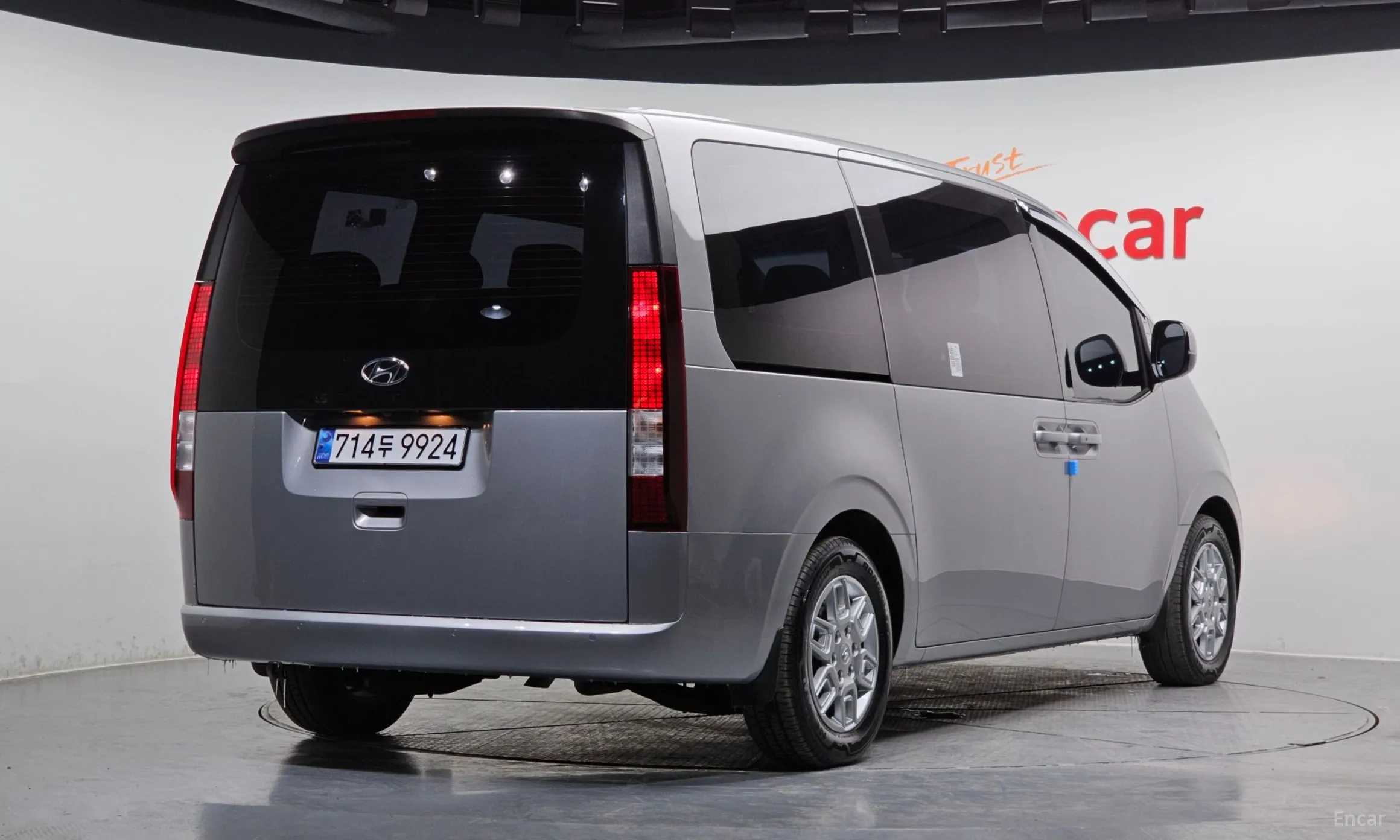 Hyundai Staria превью 2