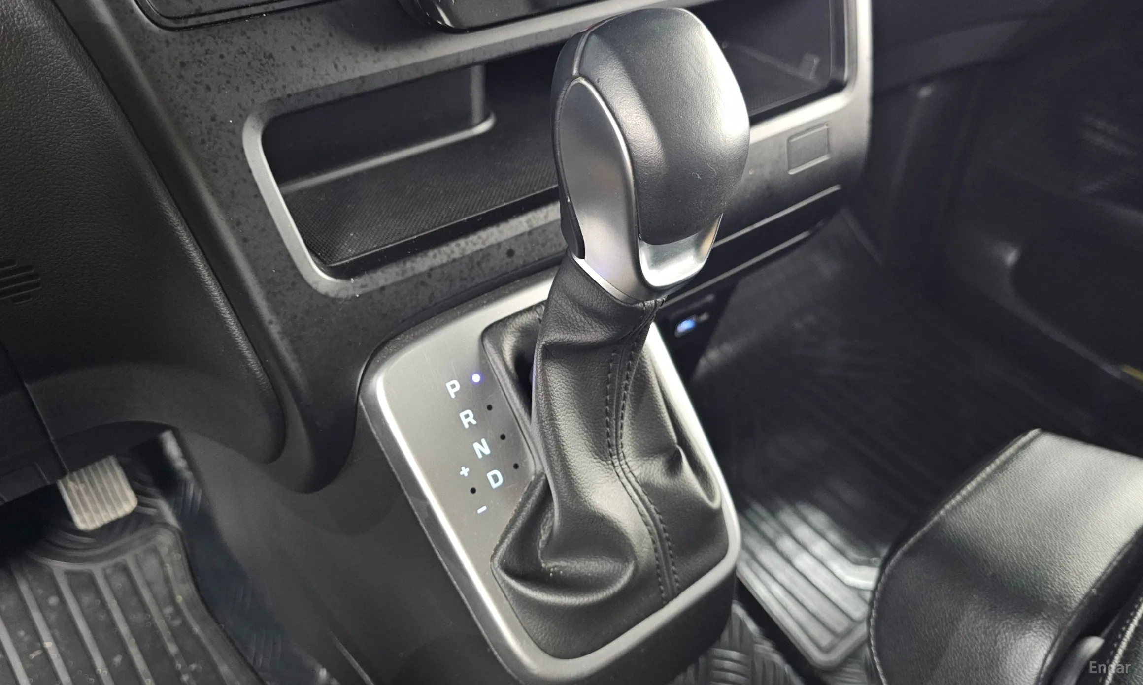 Hyundai Staria превью 9