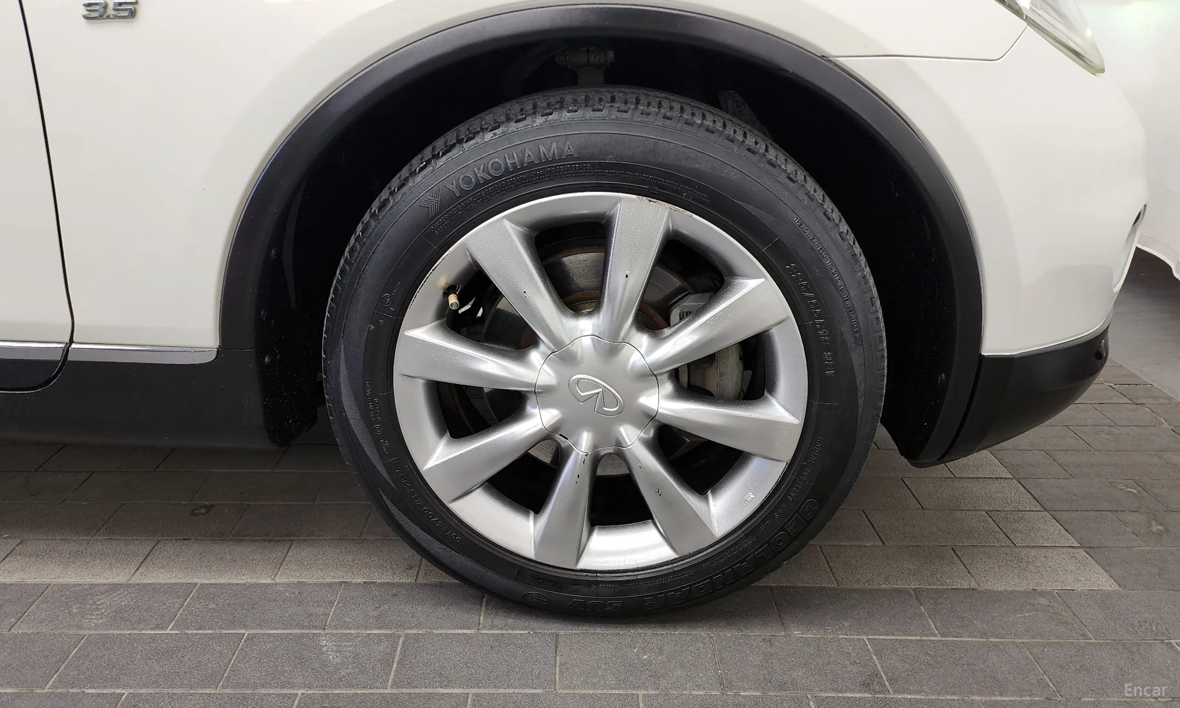 Infiniti EX35 превью 5