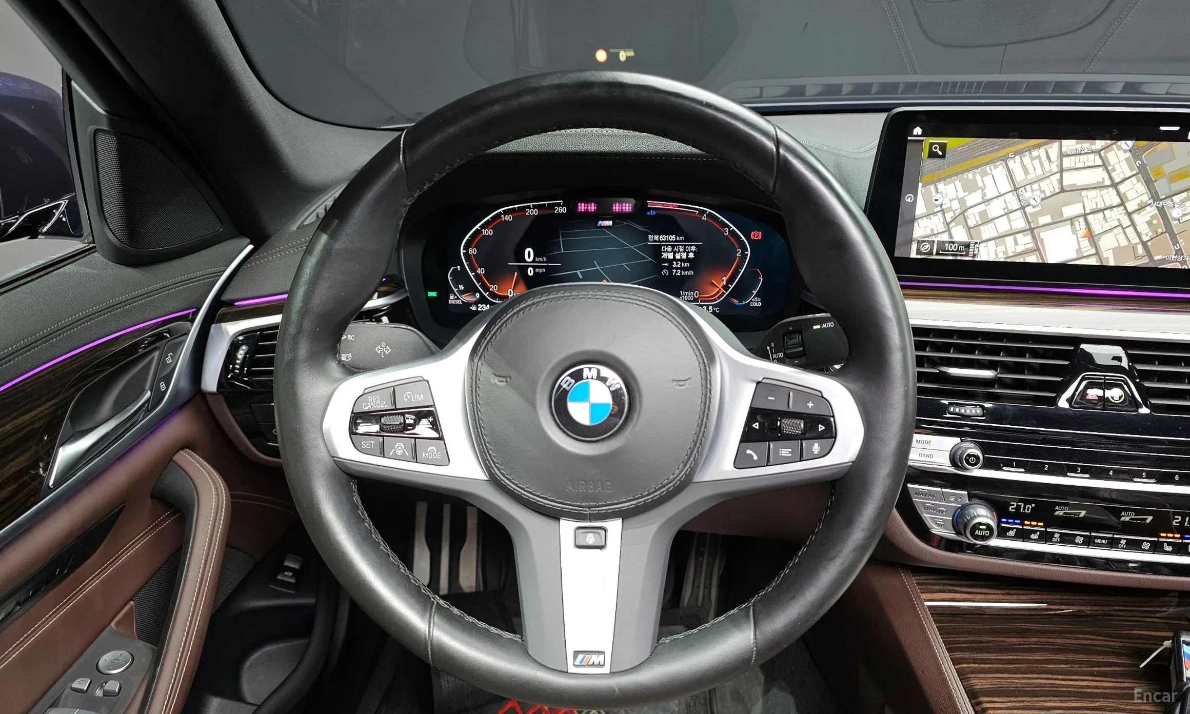 BMW 5 Series (G30) превью 13
