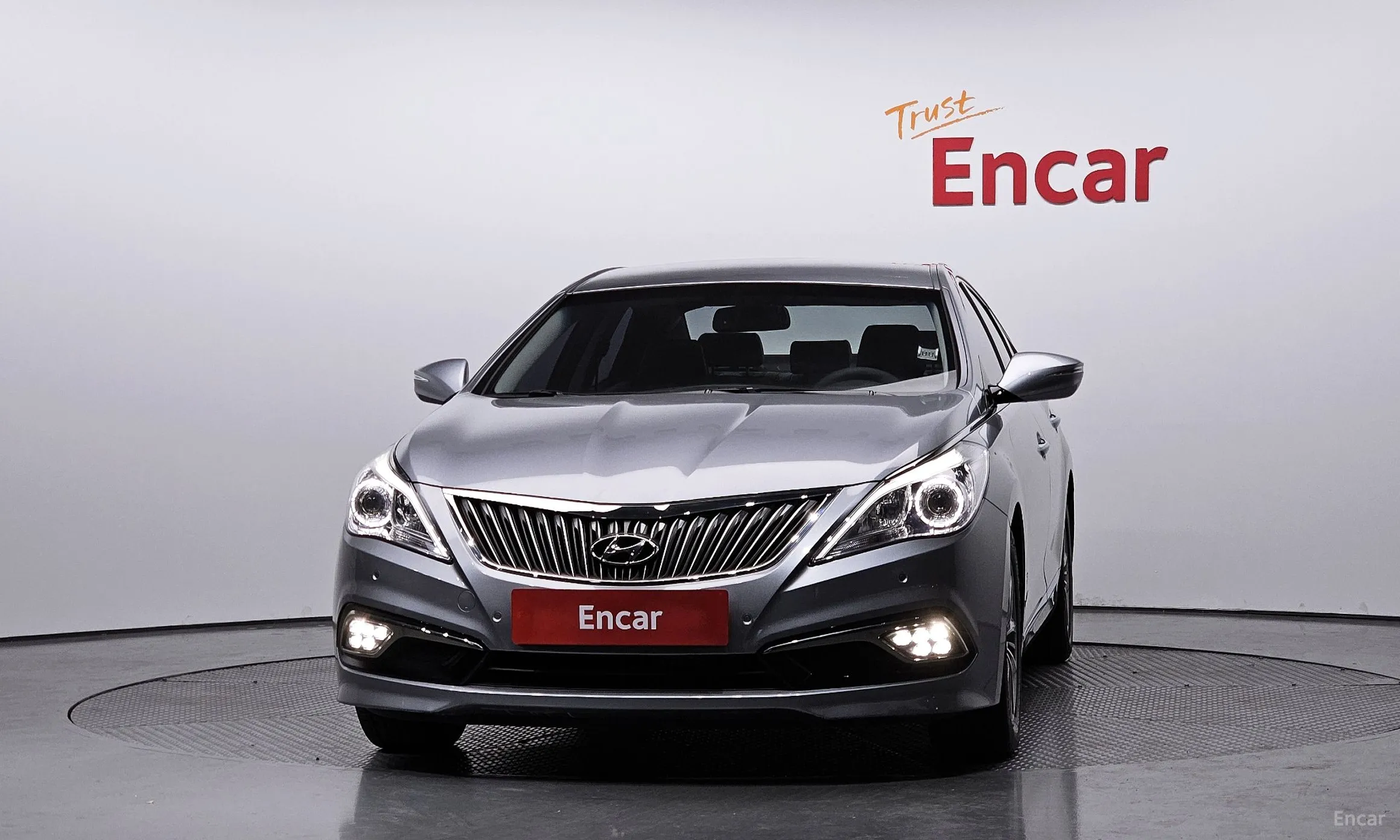 Hyundai Grandeur HG превью 3